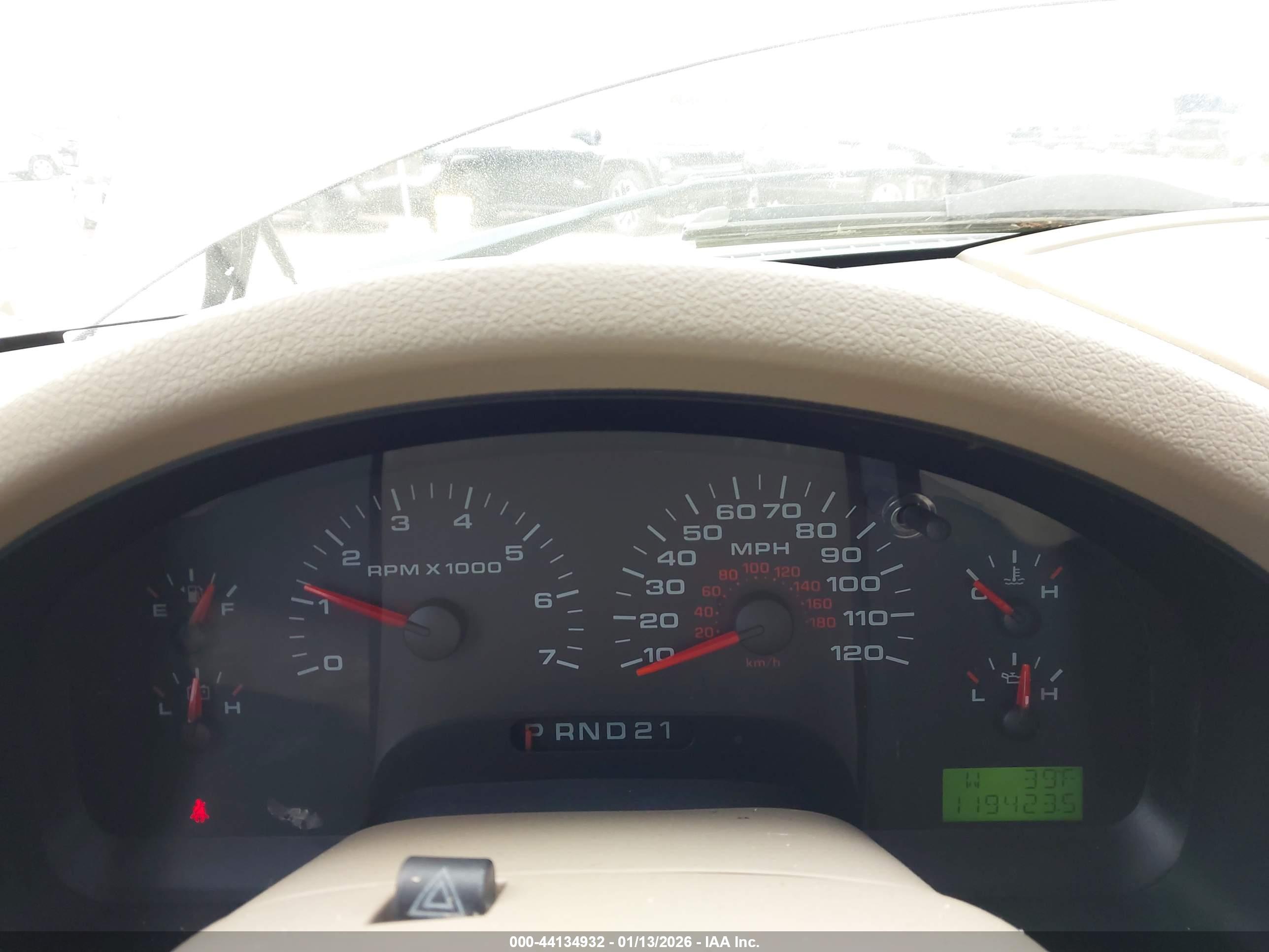 FORD F-150 image 7