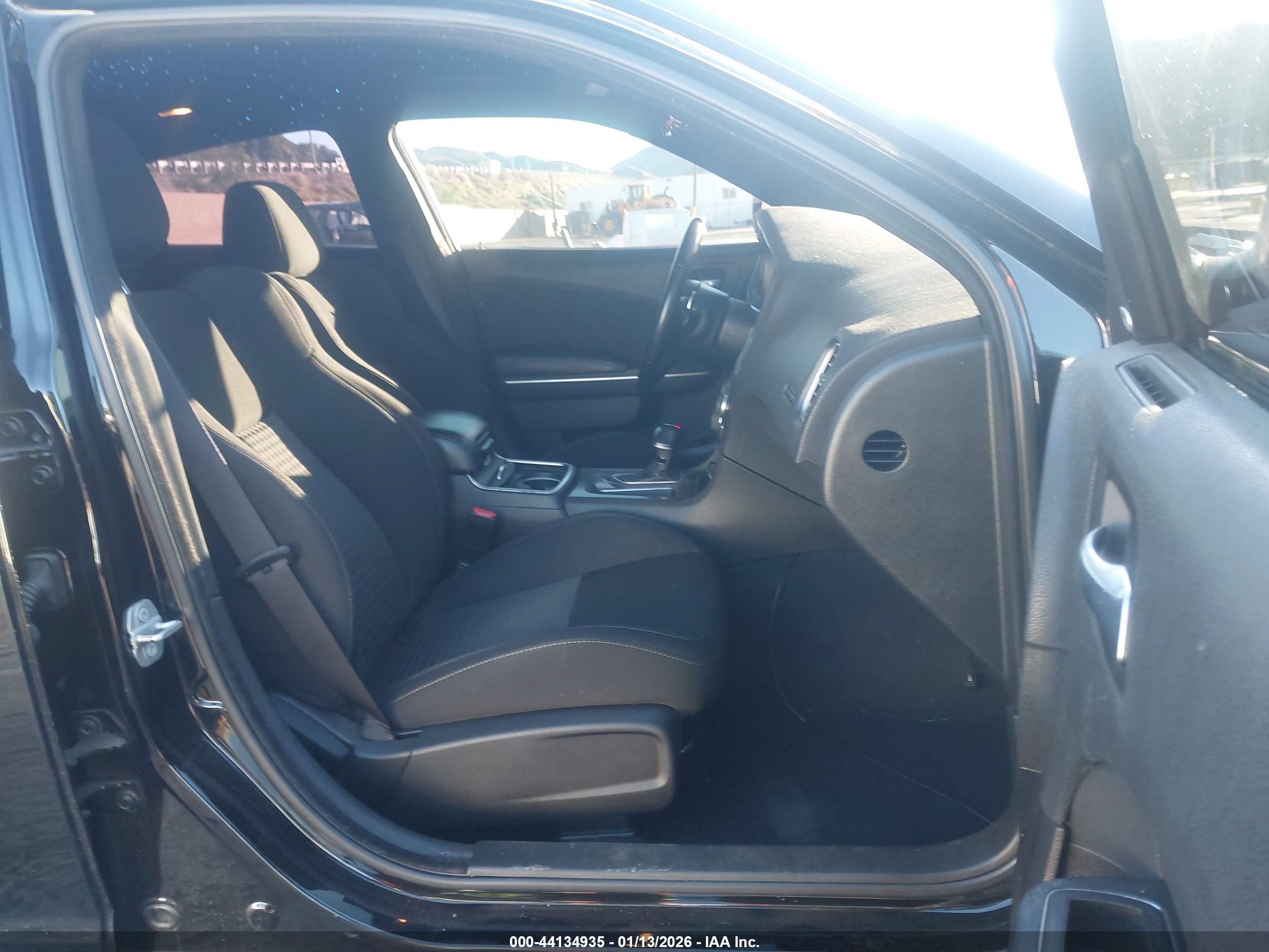 DODGE CHARGER image 5