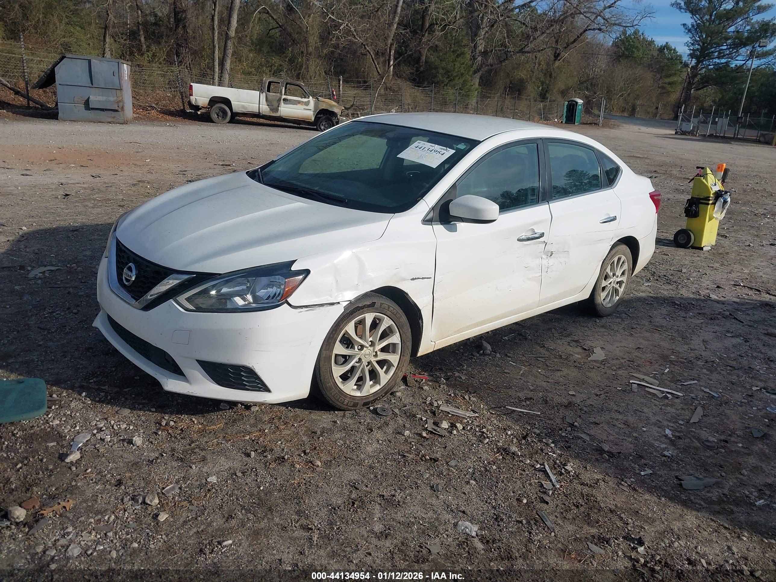 NISSAN SENTRA image 2