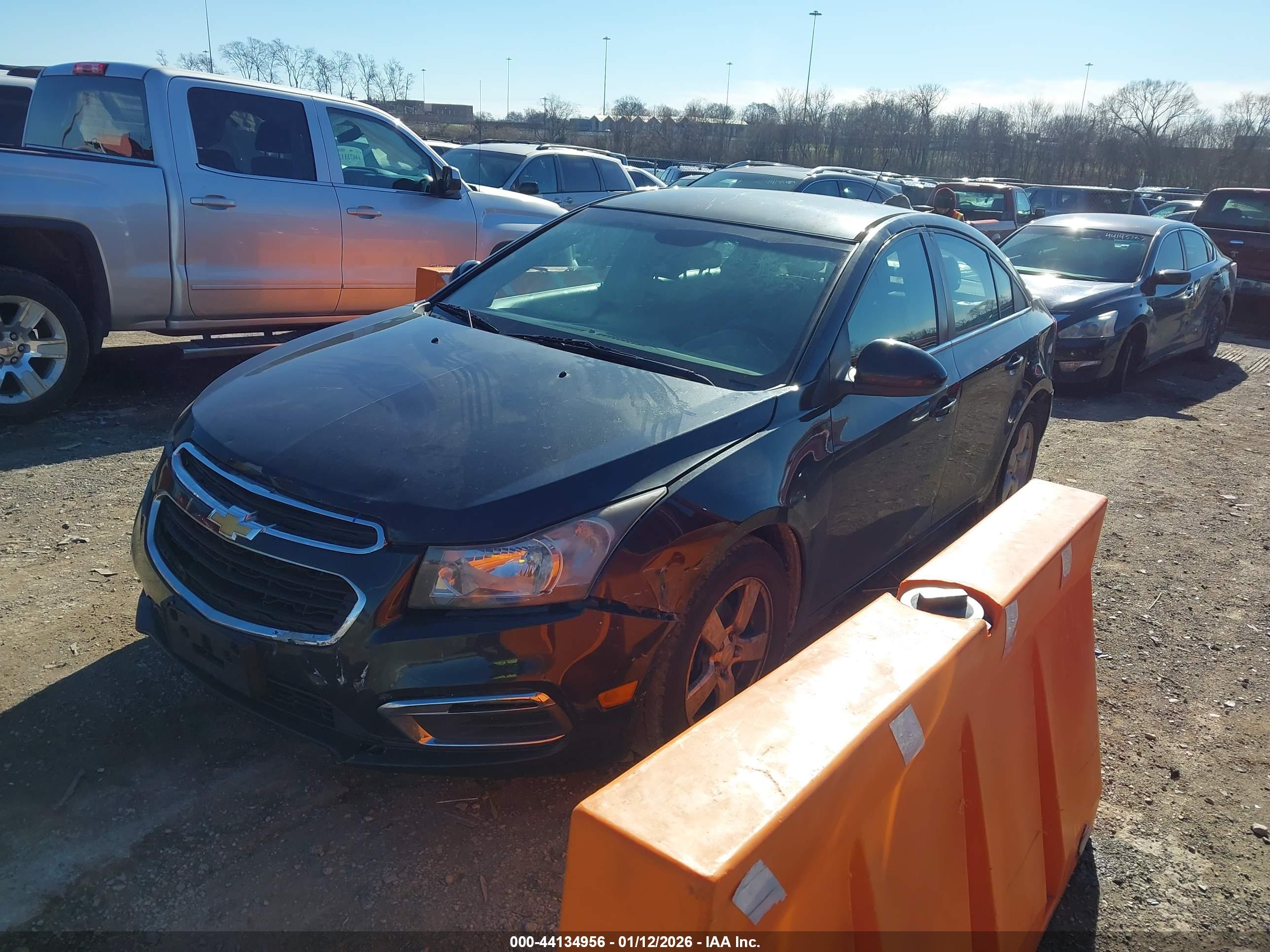 CHEVROLET CRUZE image 2
