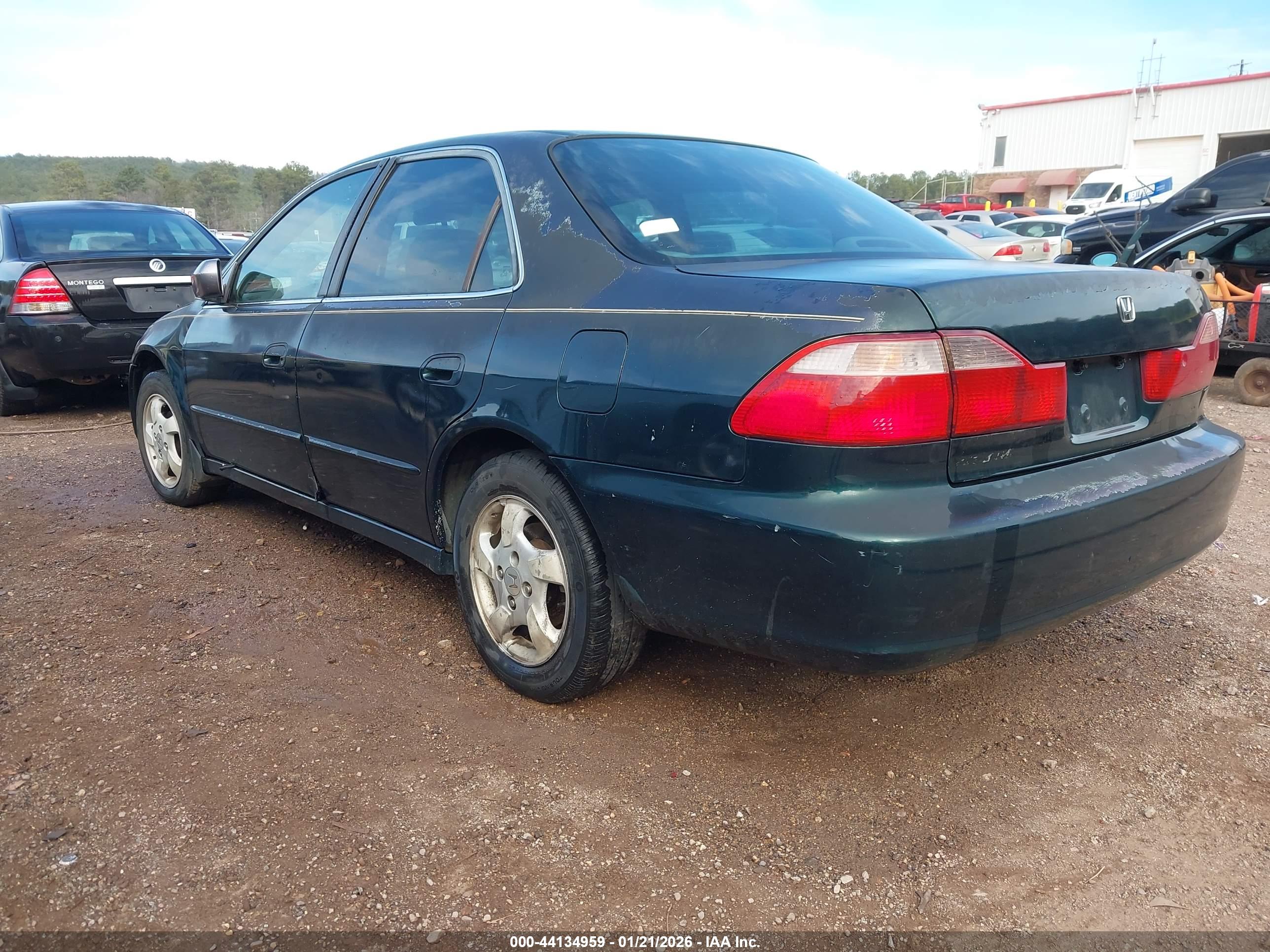 HONDA ACCORD image 3