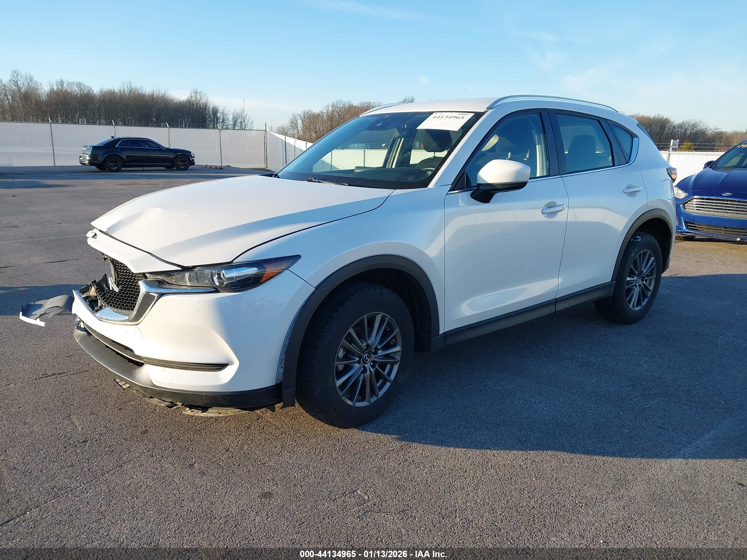 MAZDA CX-5 image 2