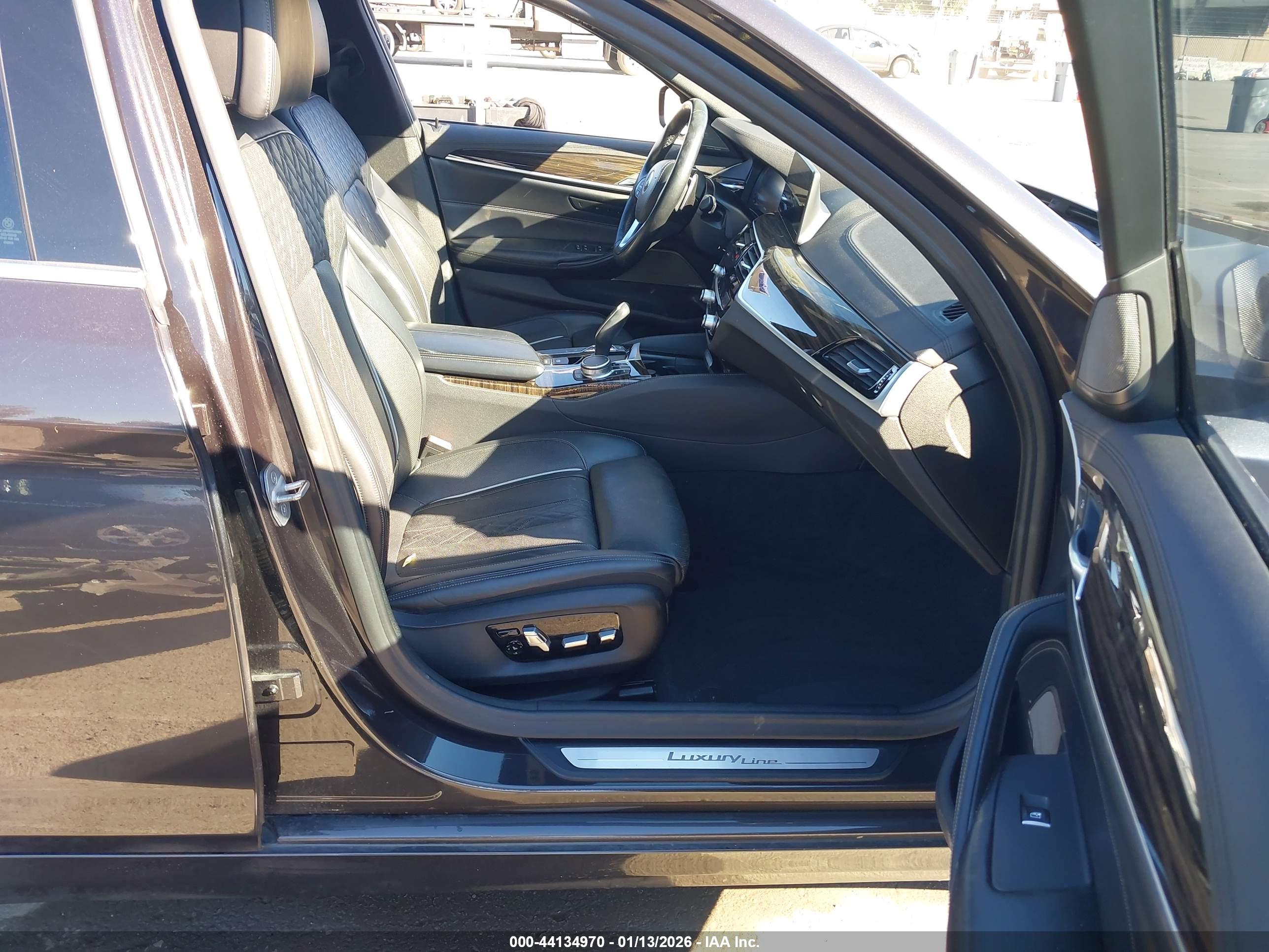 BMW 530I image 5