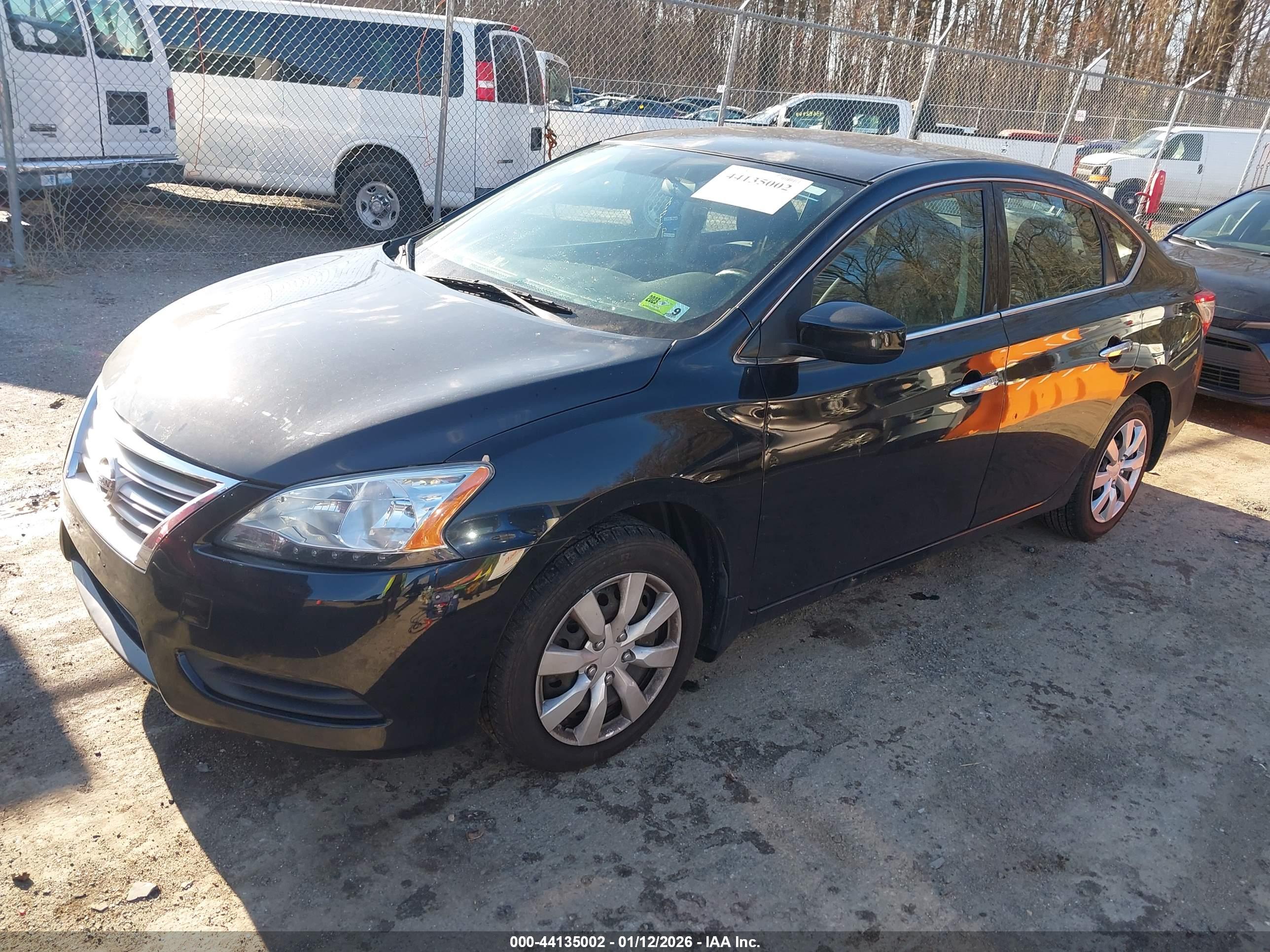NISSAN SENTRA image 2