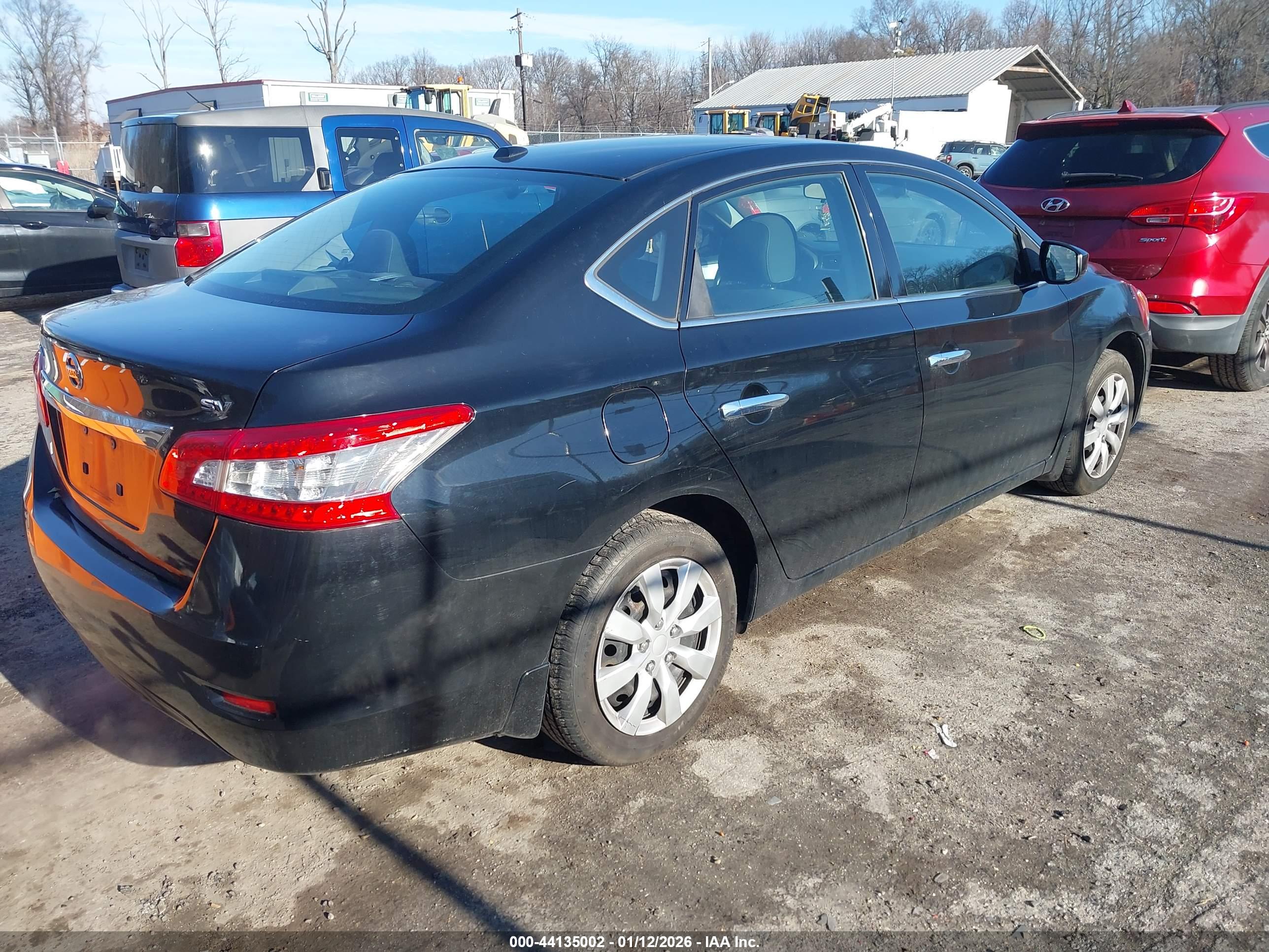 NISSAN SENTRA image 4