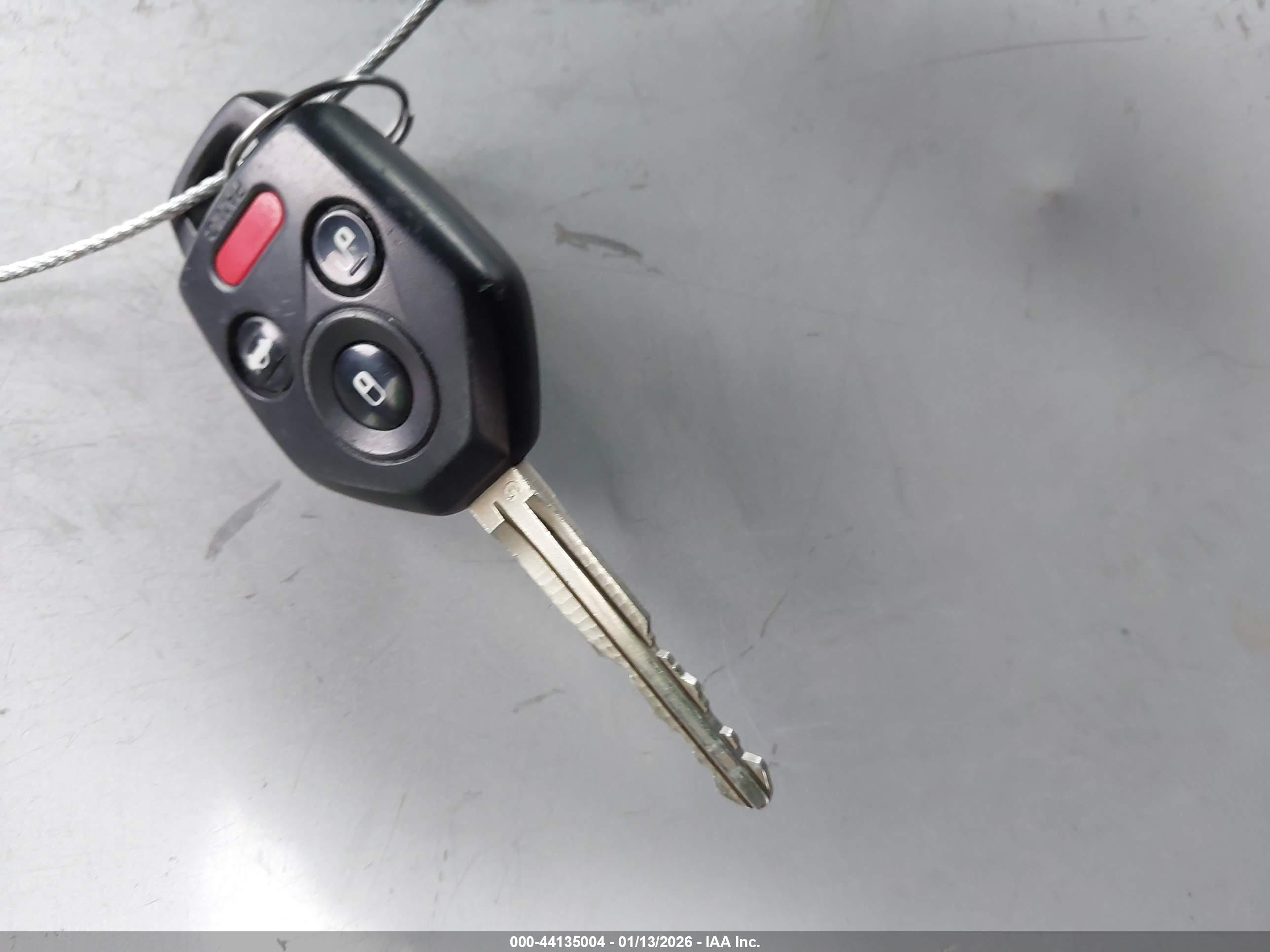 SUBARU OUTBACK image 11