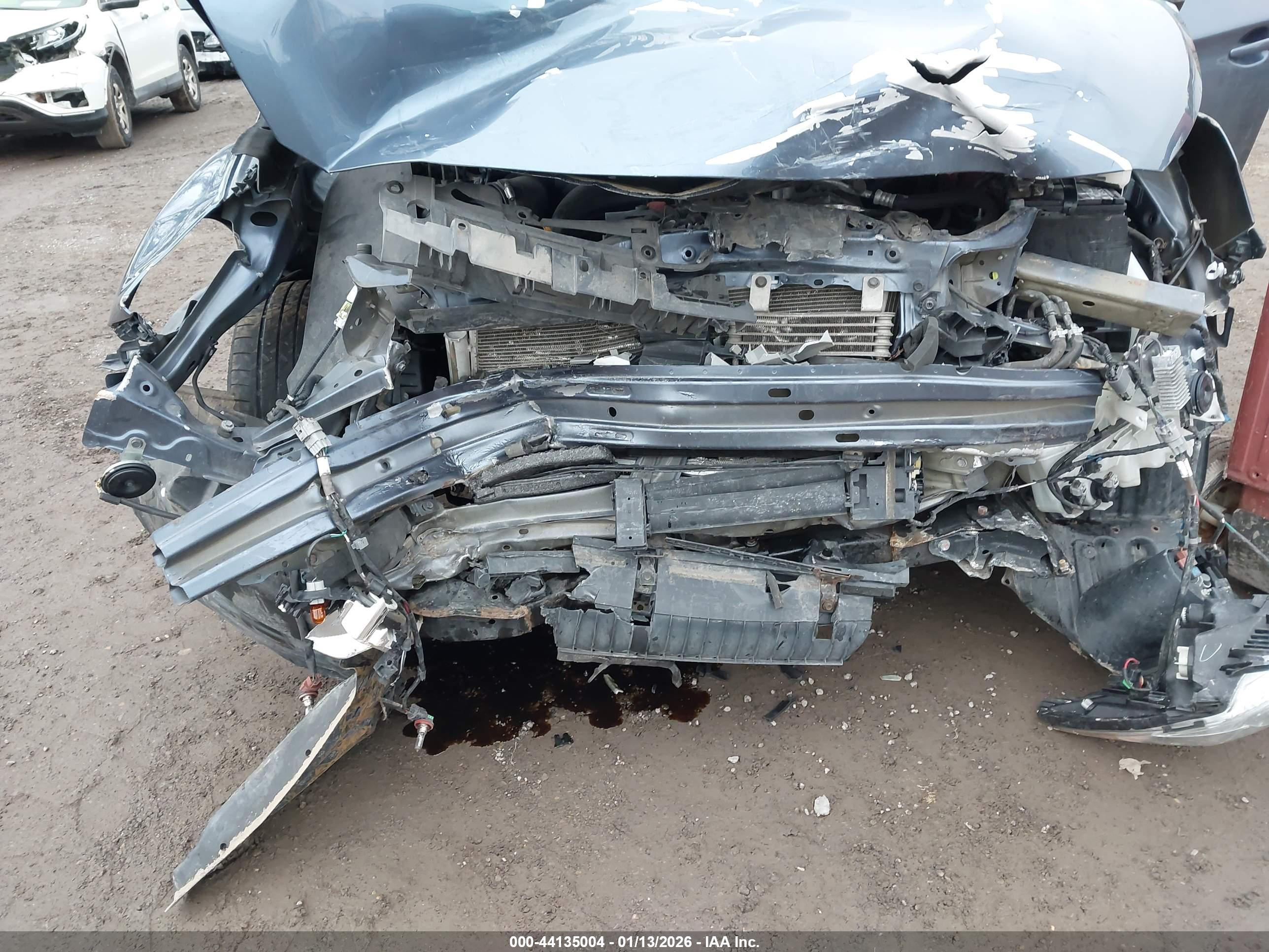 SUBARU OUTBACK image 6