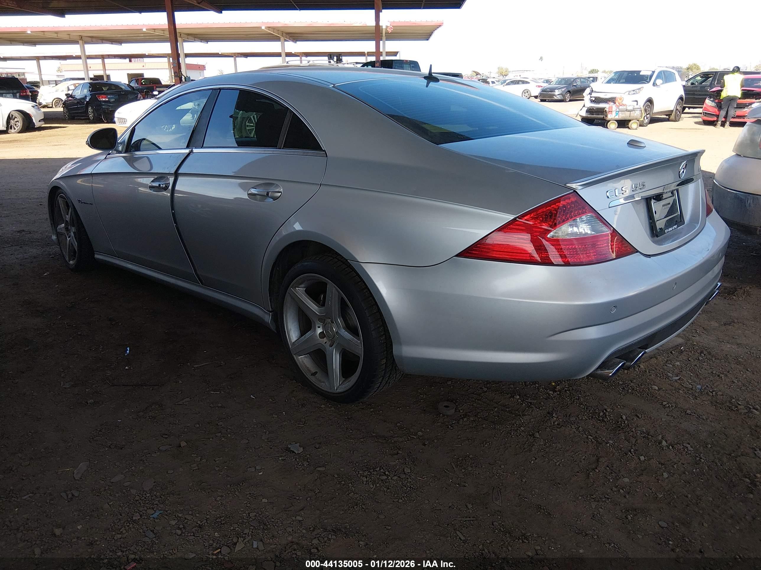 MERCEDES-BENZ CLS image 3