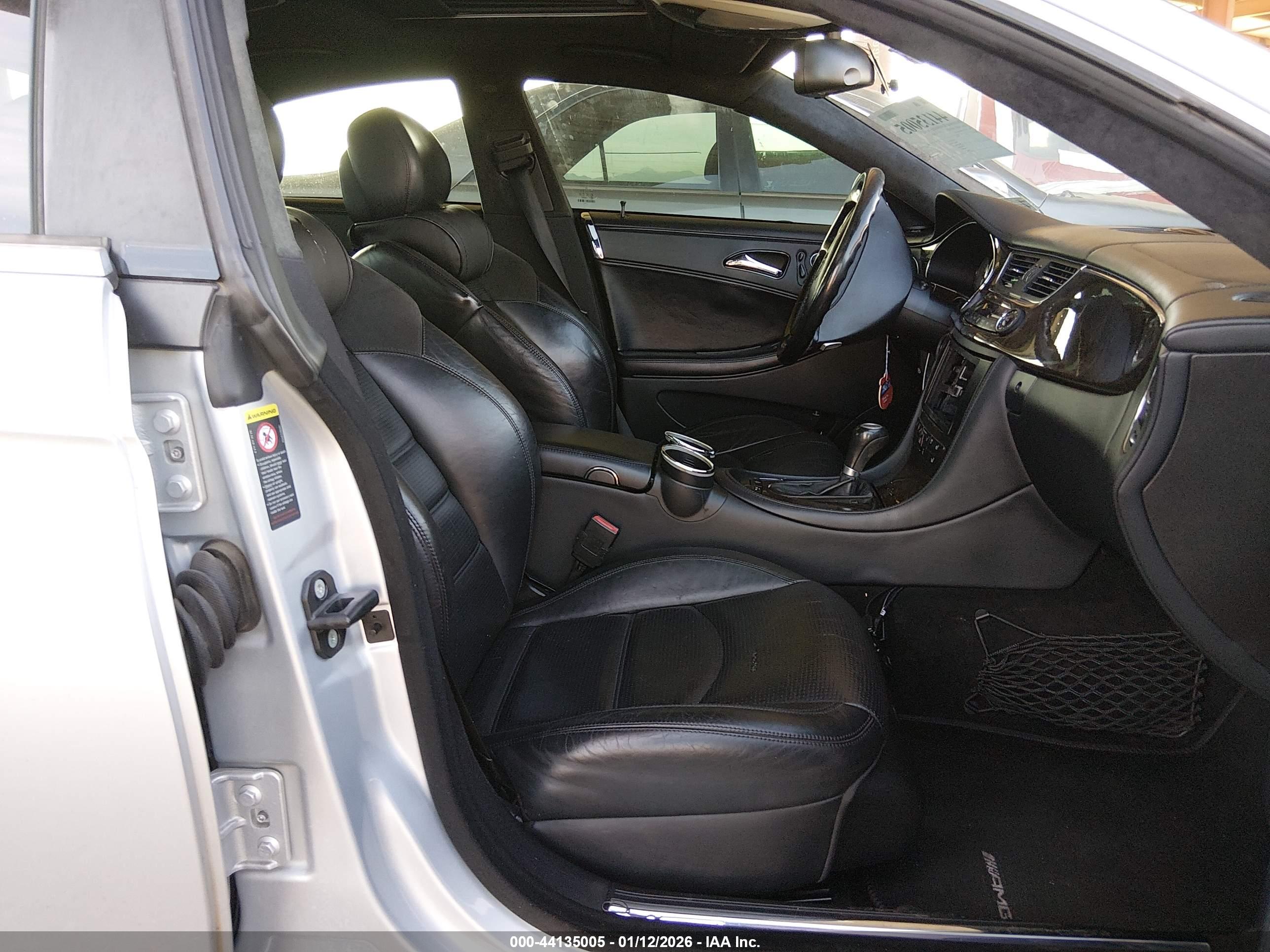 MERCEDES-BENZ CLS image 5