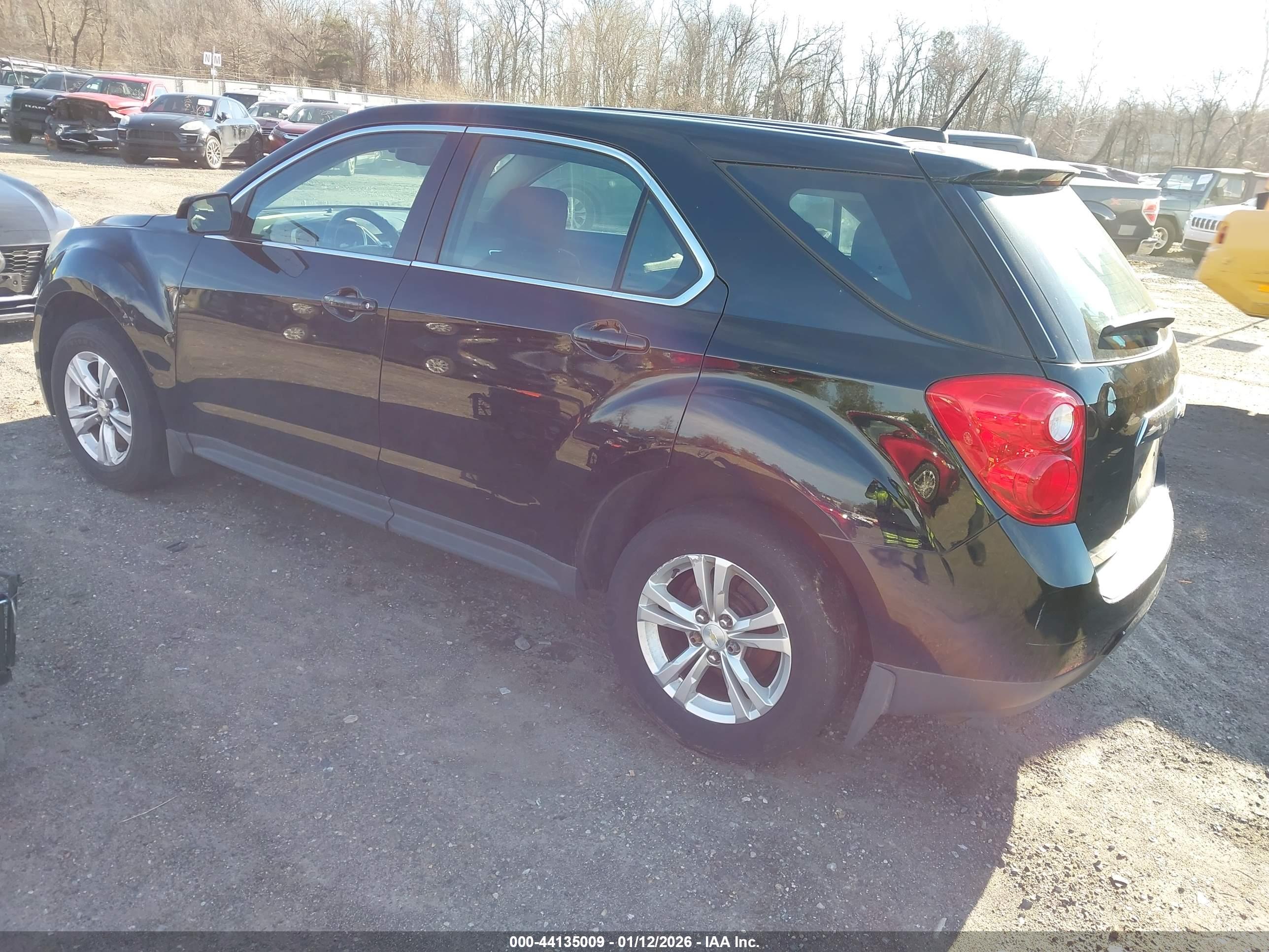 CHEVROLET EQUINOX image 3