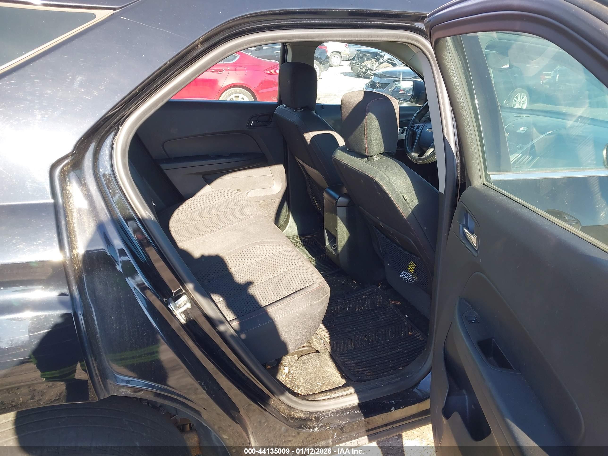 CHEVROLET EQUINOX image 8