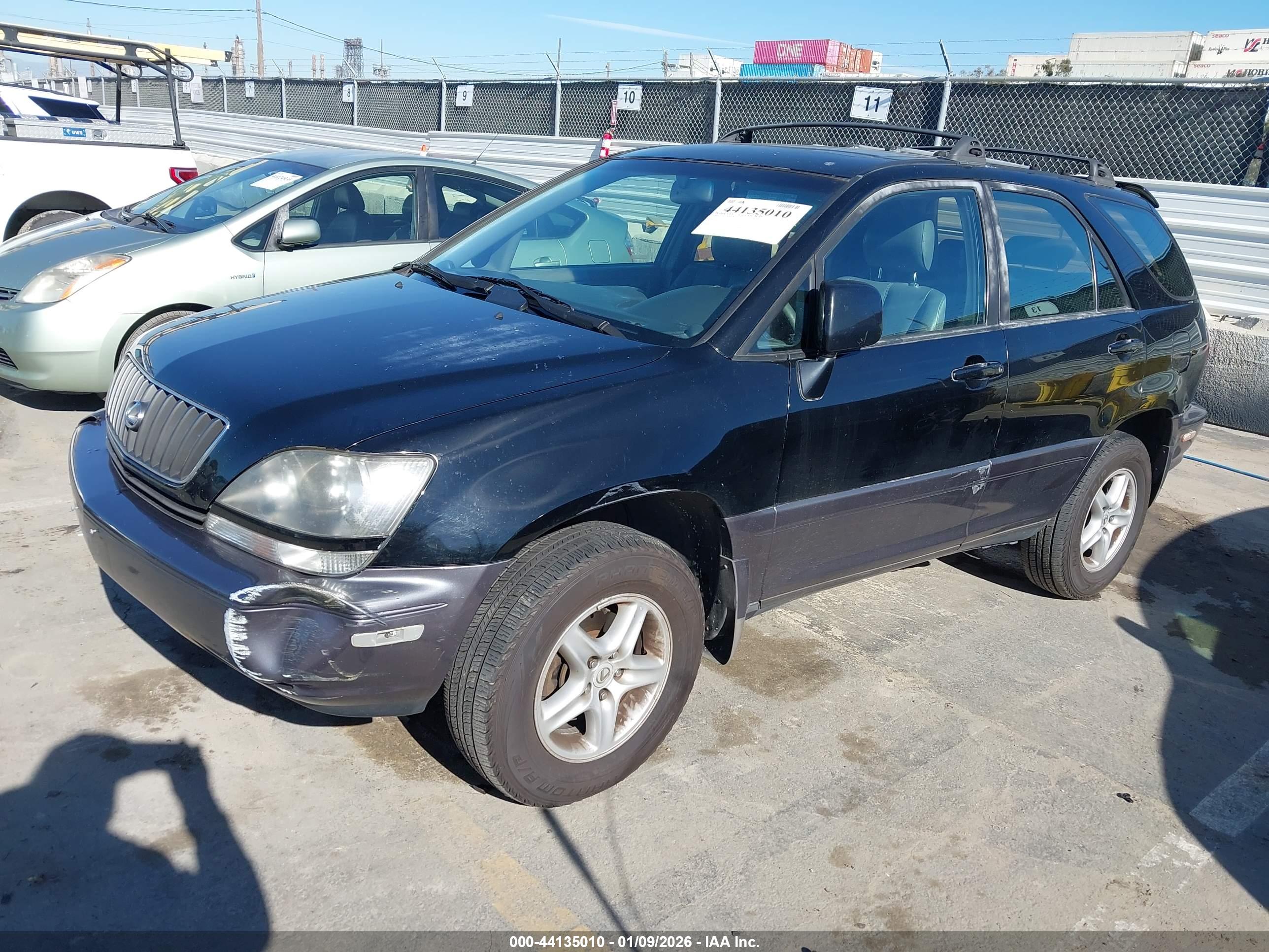 LEXUS RX image 2