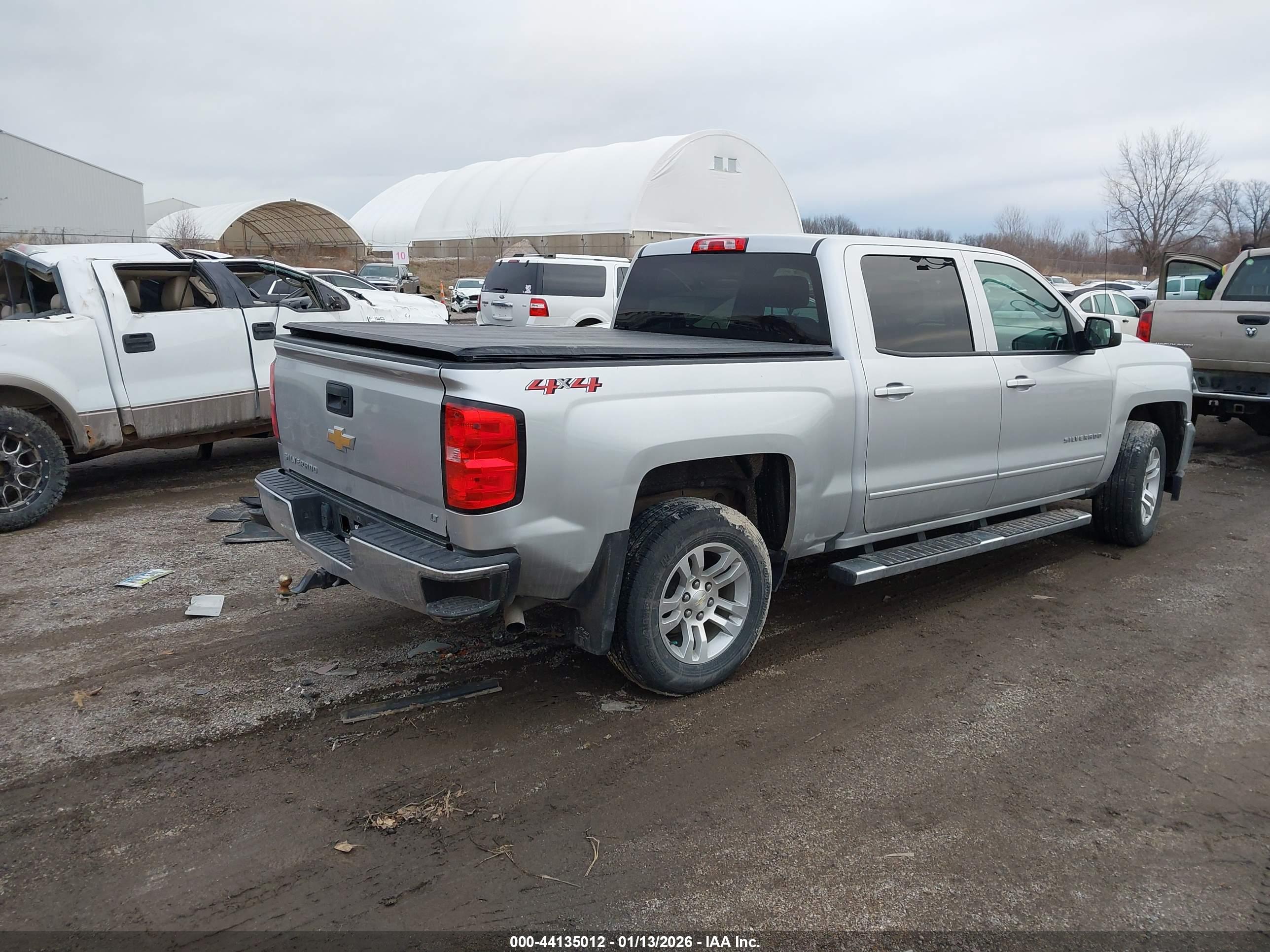 CHEVROLET SILVERADO image 4