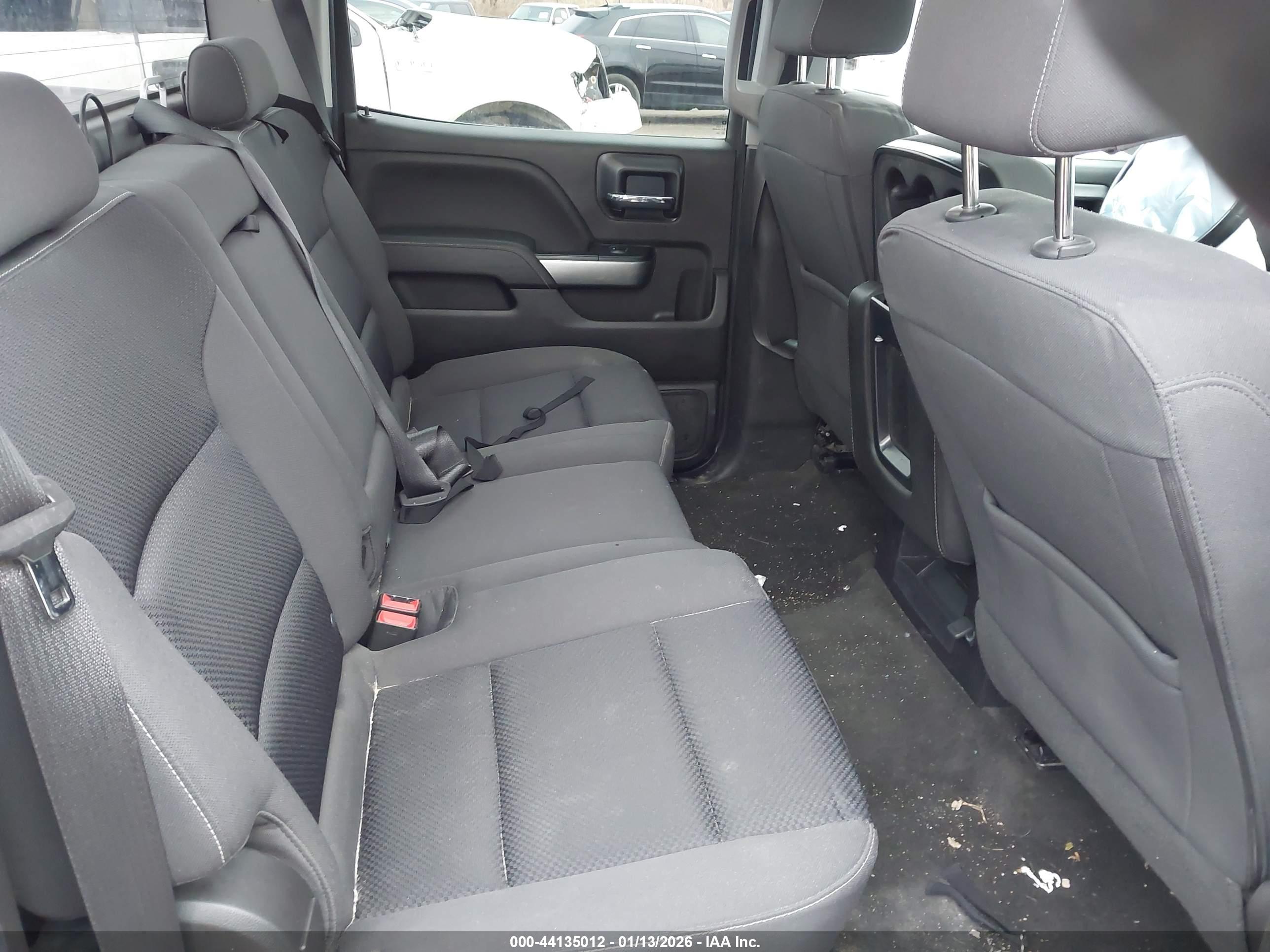 CHEVROLET SILVERADO image 8