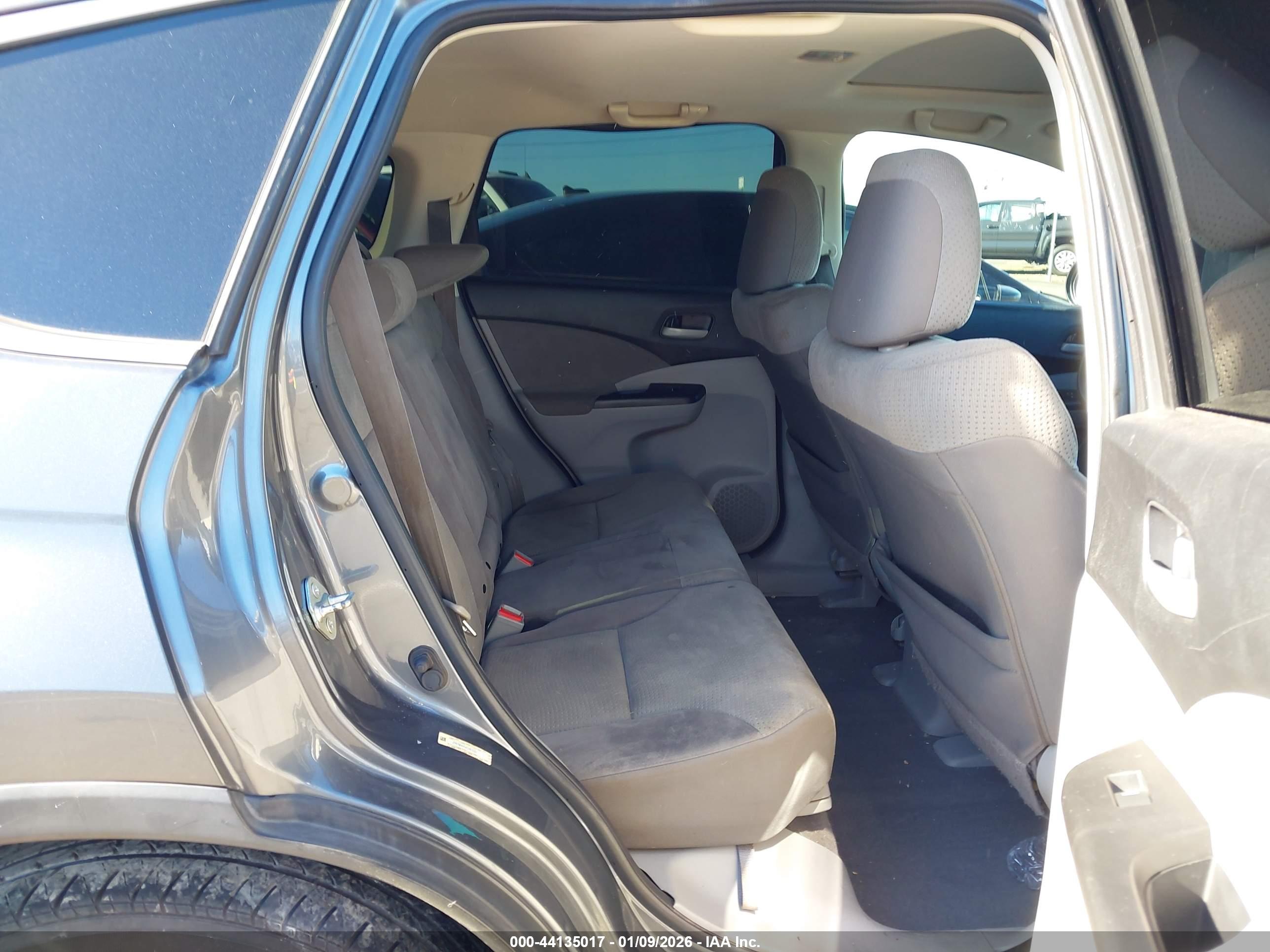 HONDA CR-V image 8