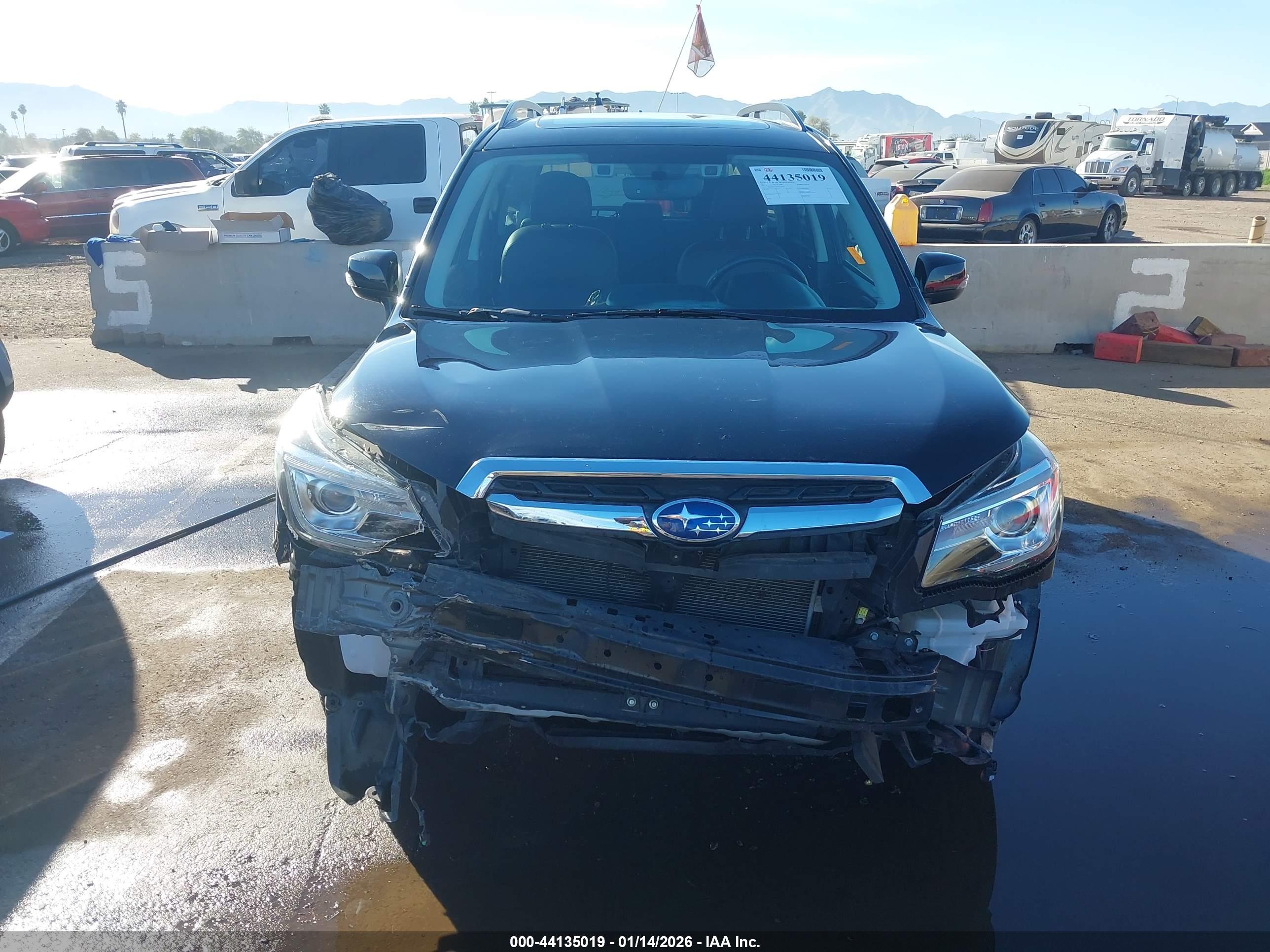SUBARU FORESTER image 6