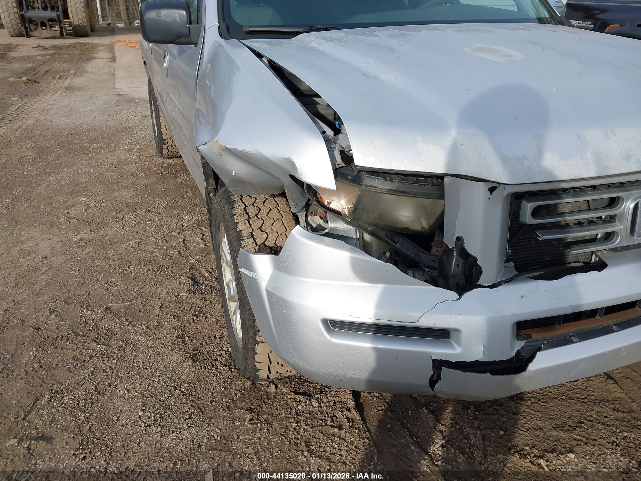 HONDA RIDGELINE image 6