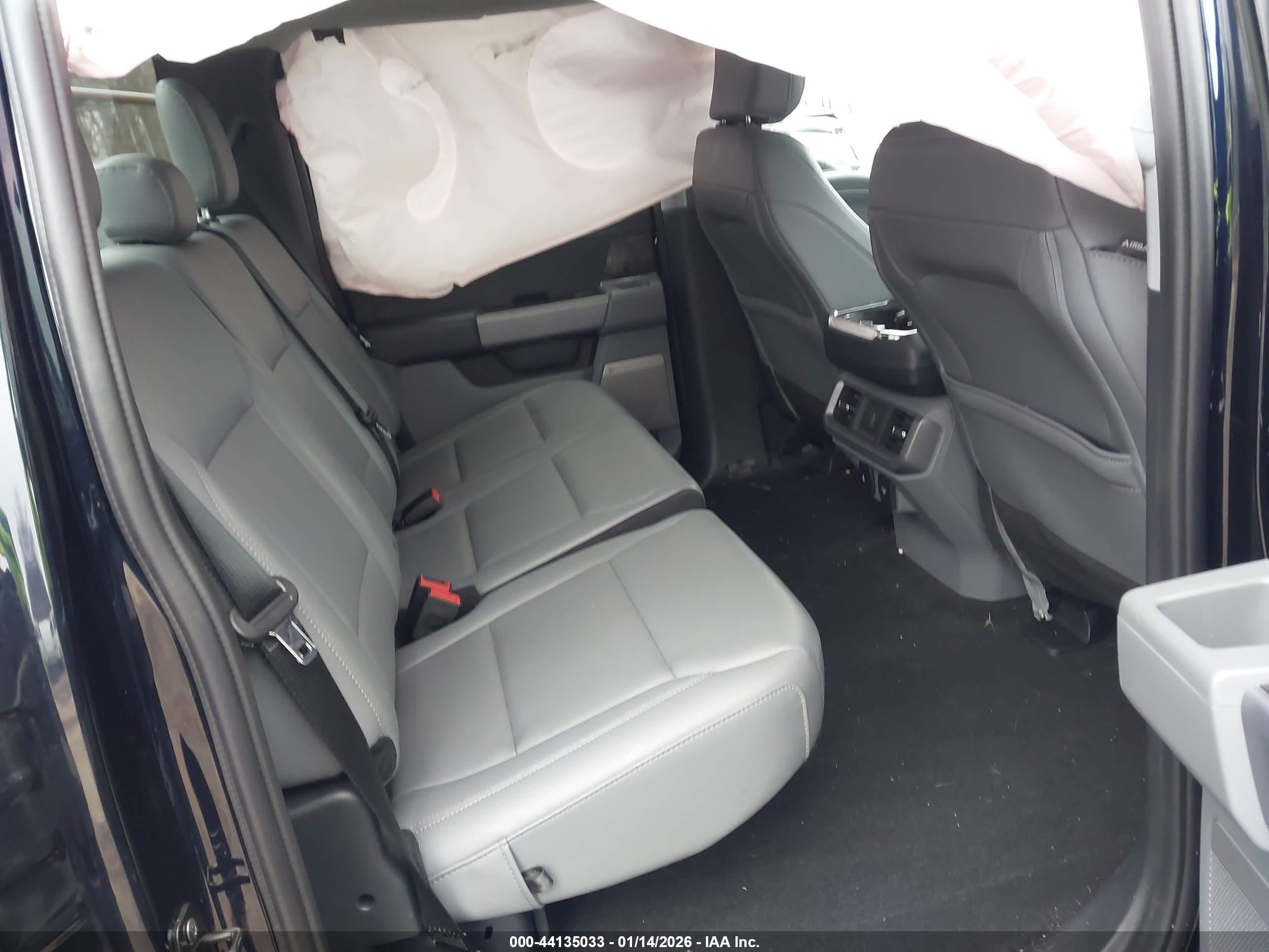 FORD F-150 image 8