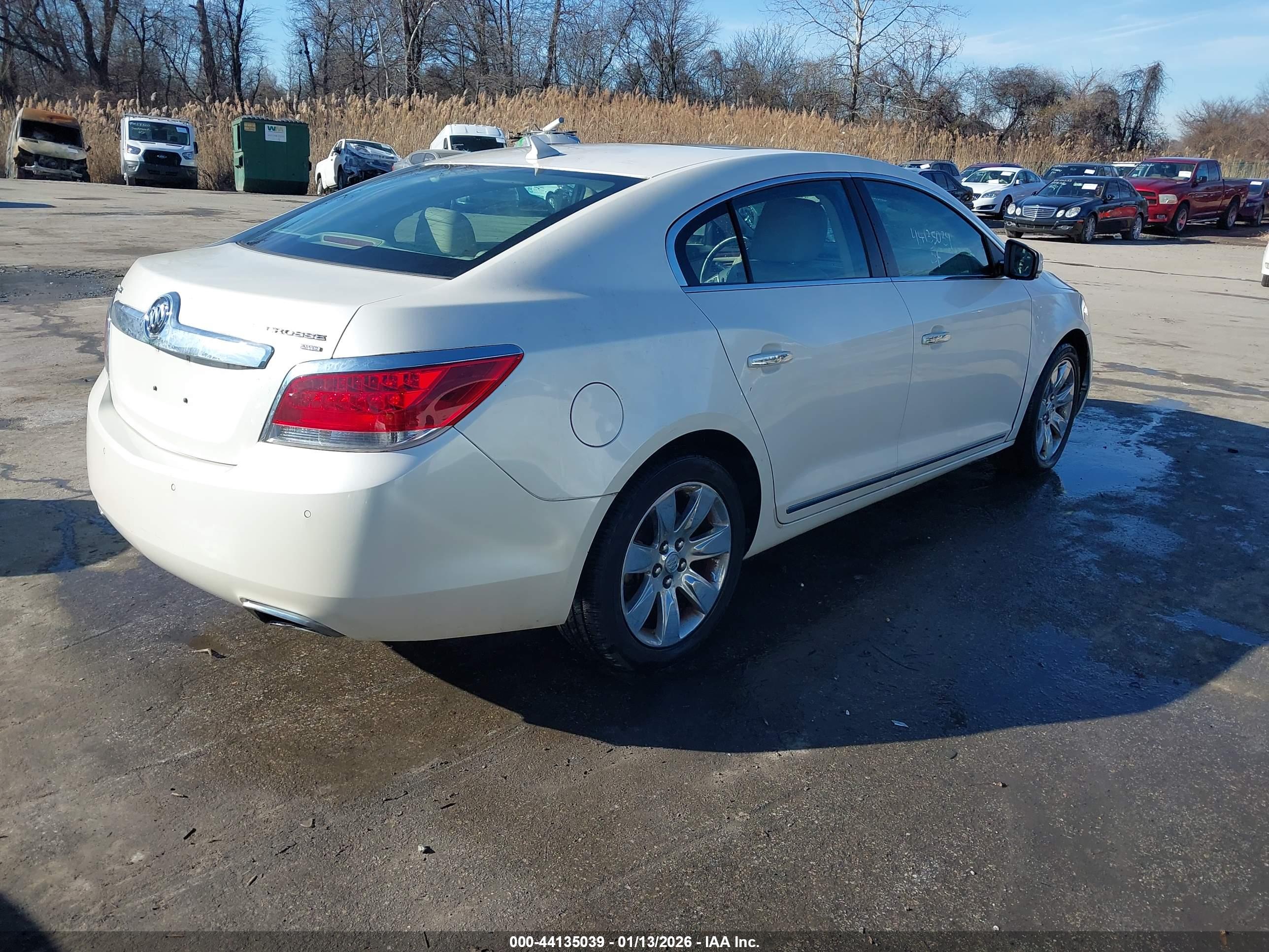BUICK LACROSSE image 4