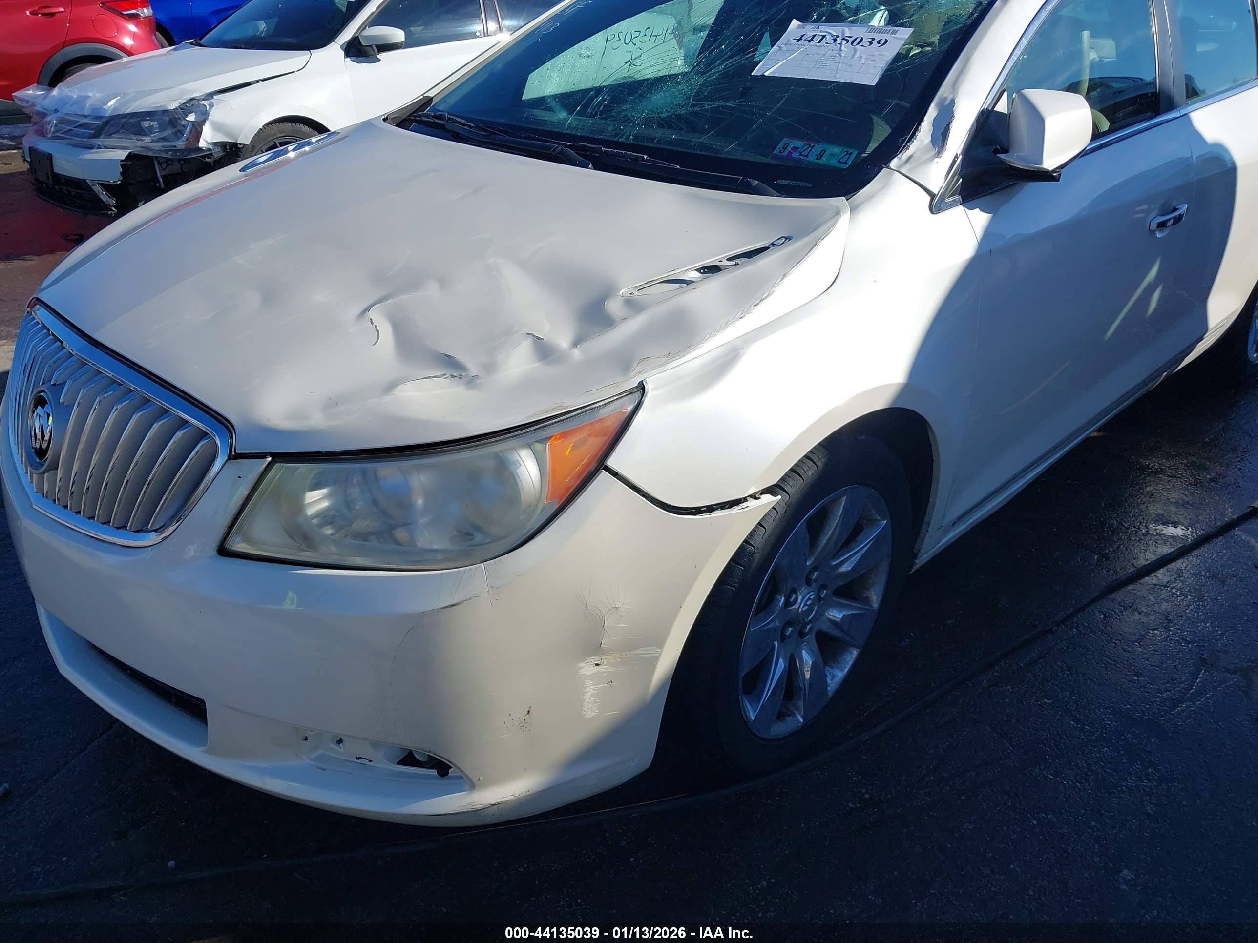 BUICK LACROSSE image 6