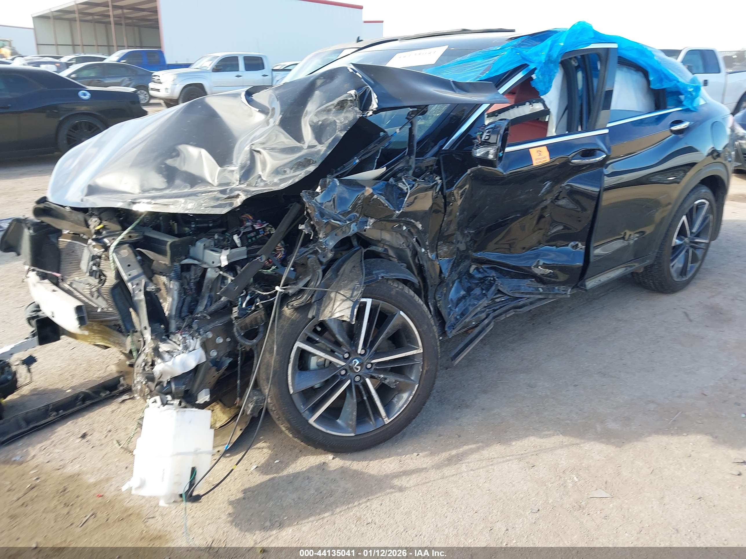 INFINITI QX55 image 2