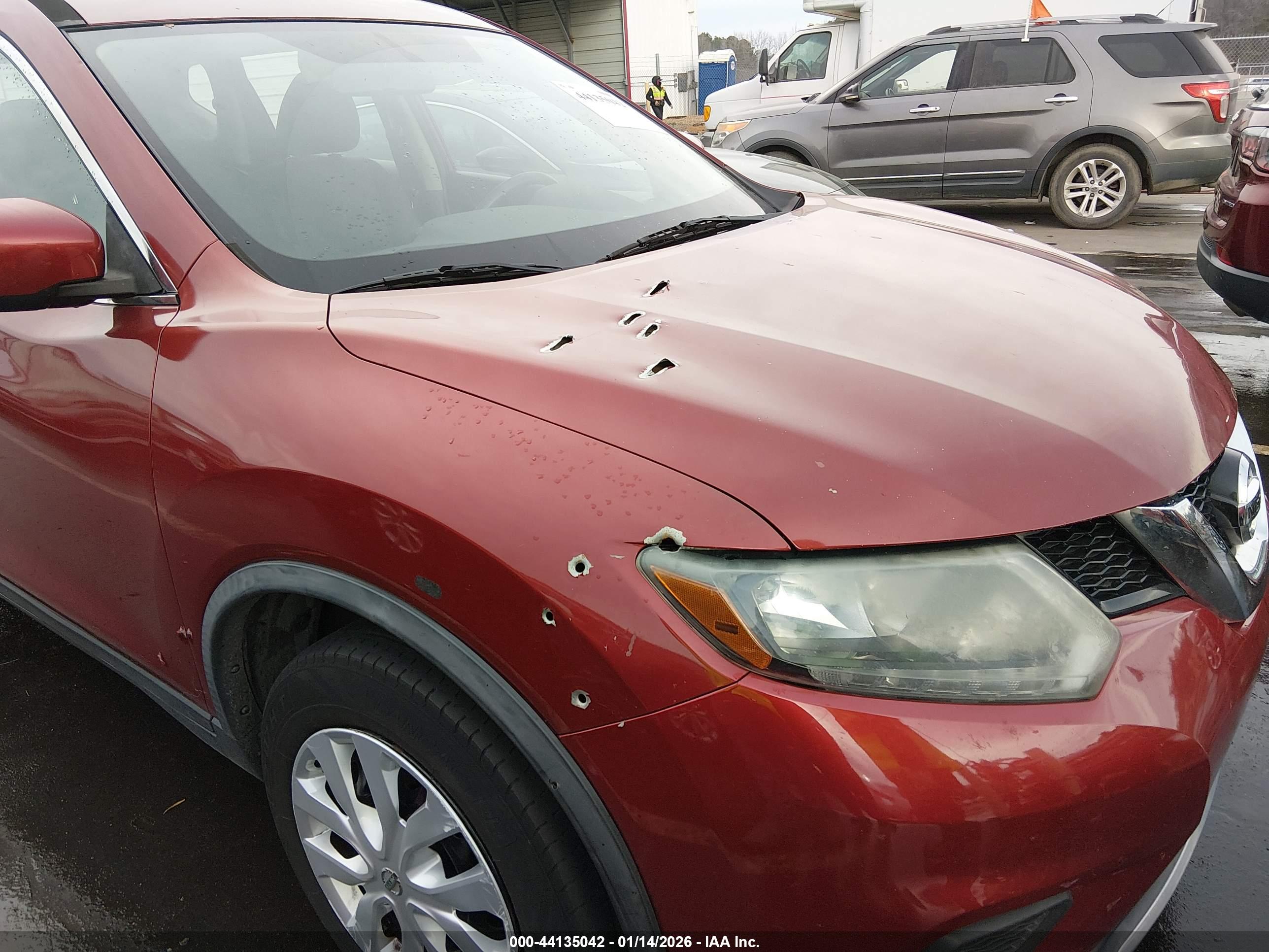 NISSAN ROGUE image 6
