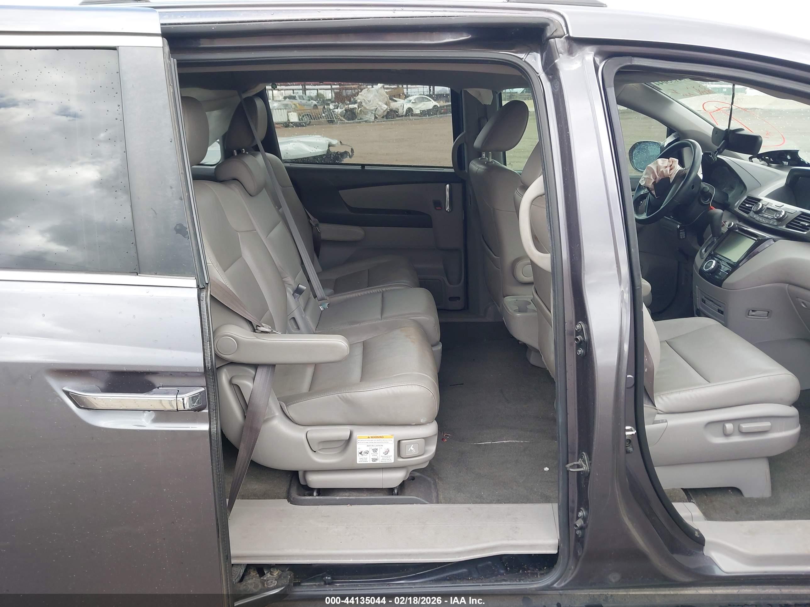 HONDA ODYSSEY image 8