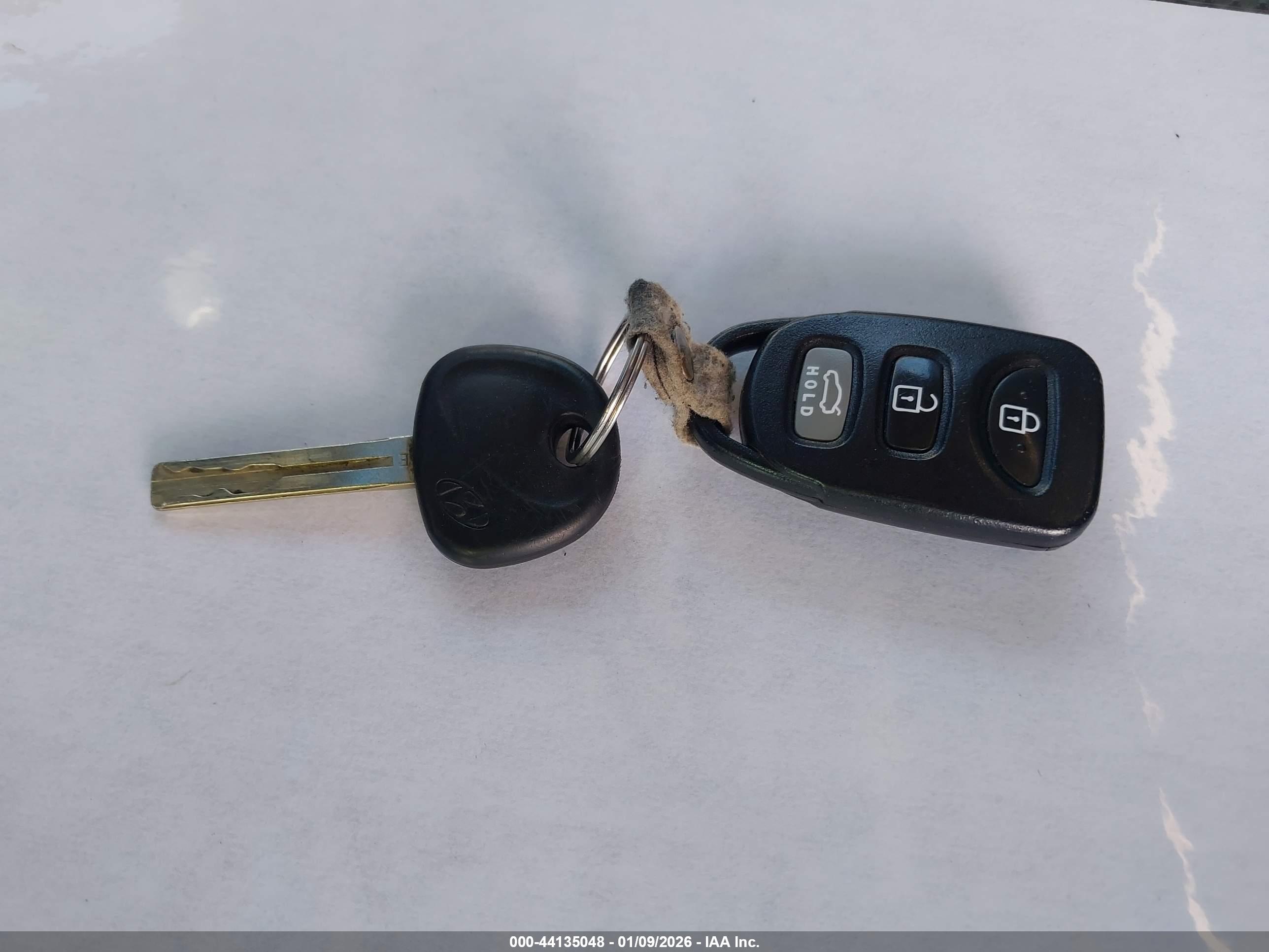 HYUNDAI SONATA image 11
