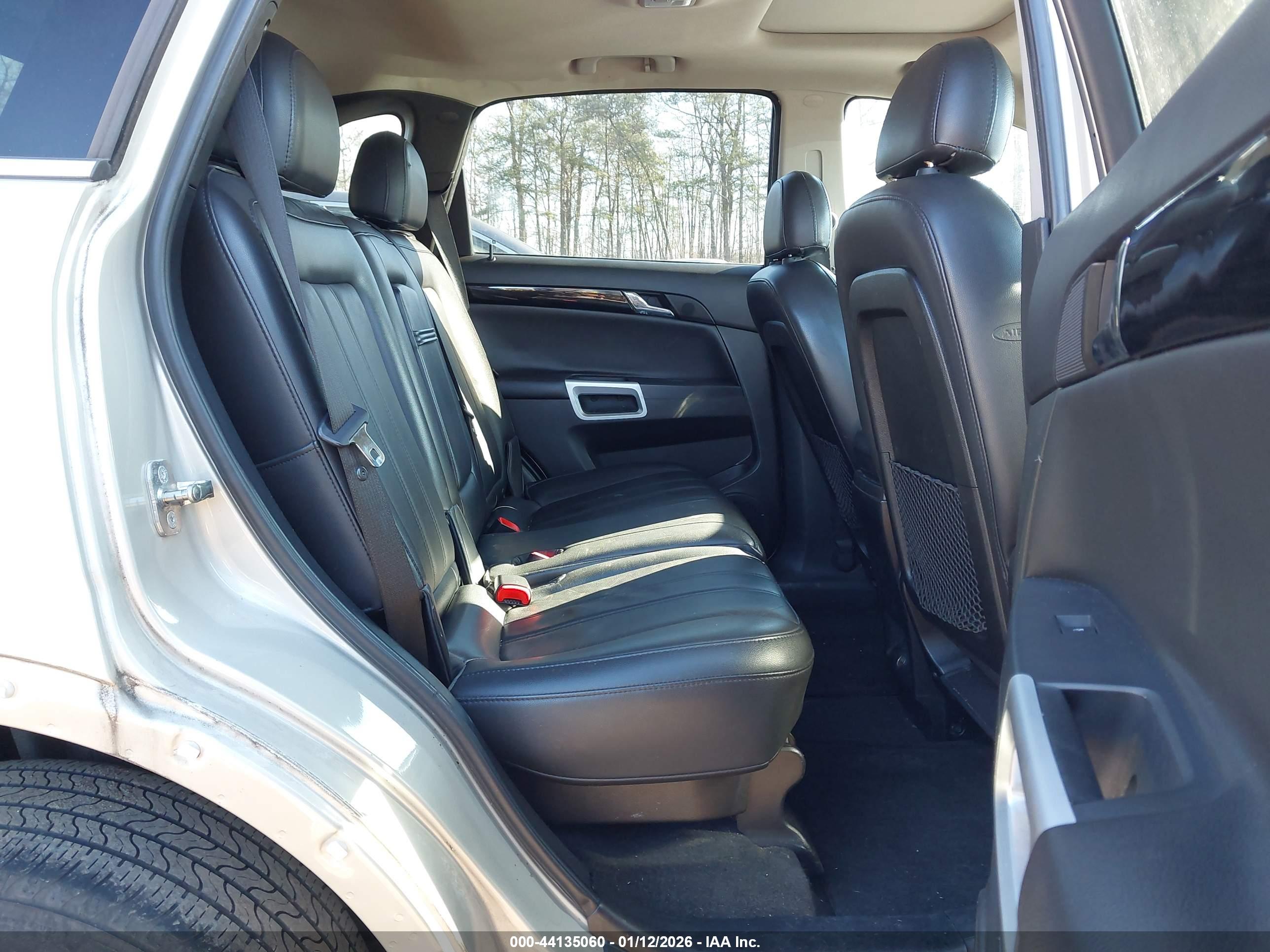 CHEVROLET CAPTIVA image 8