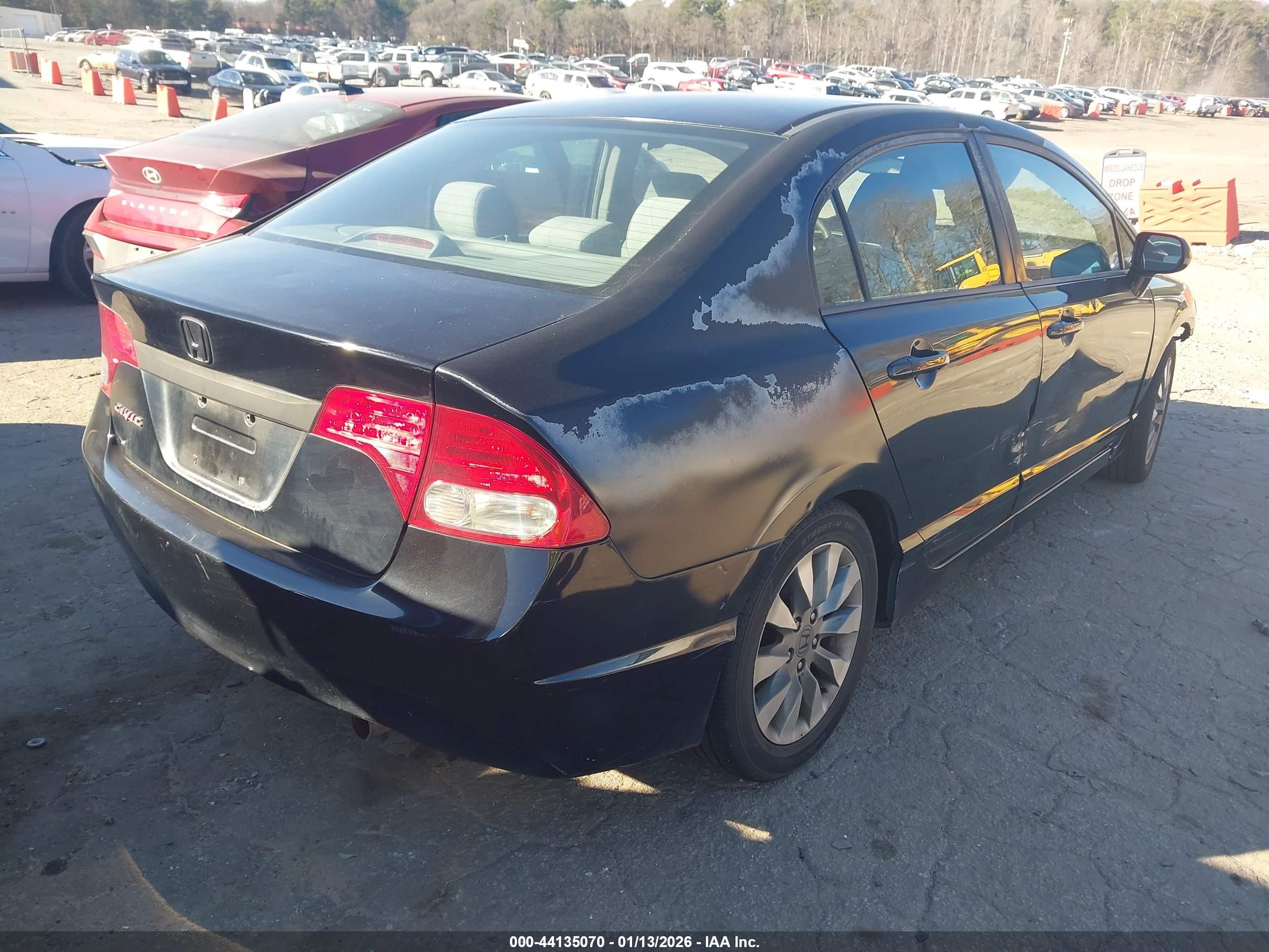 HONDA CIVIC image 4