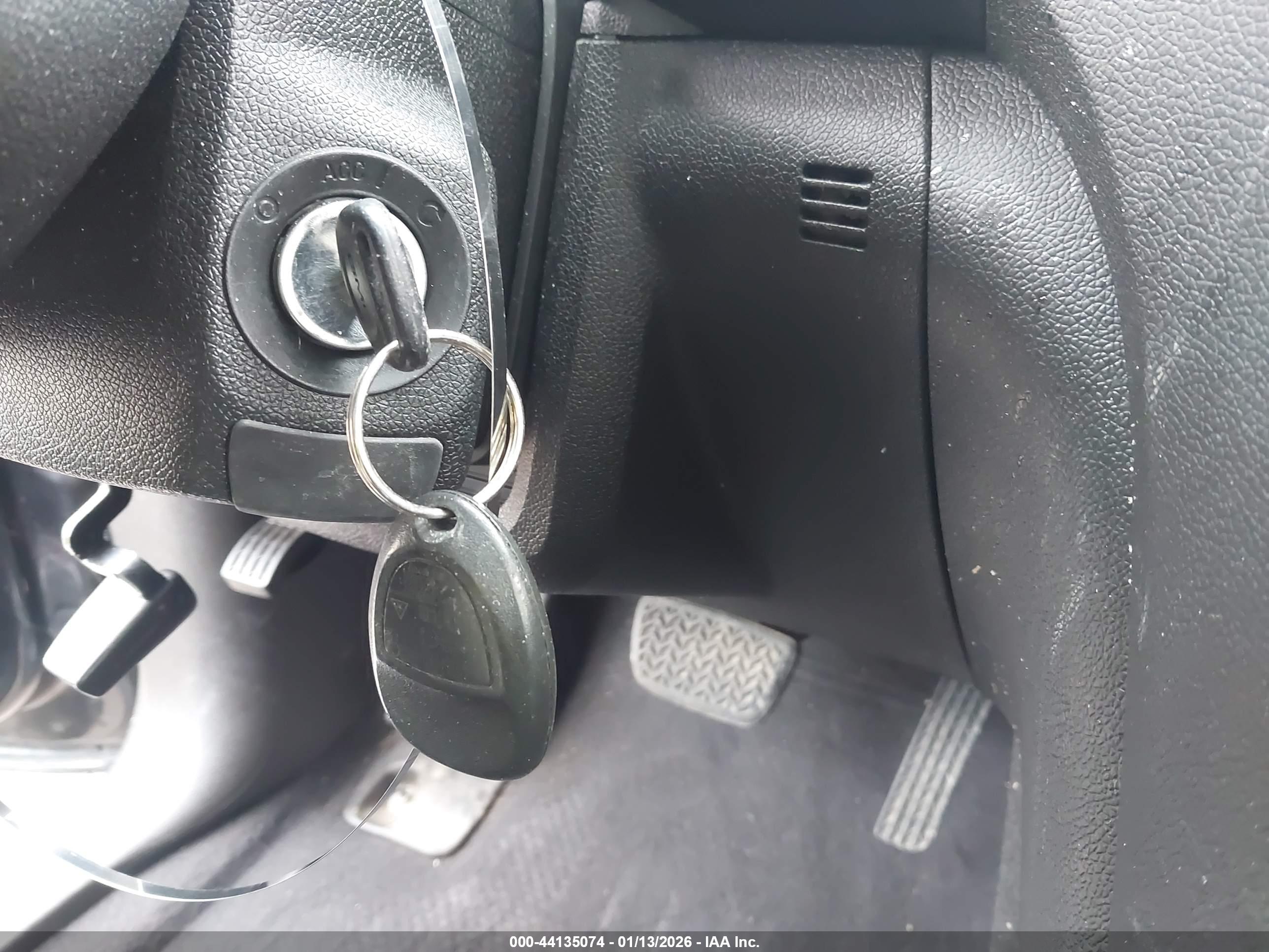 GMC ACADIA image 11