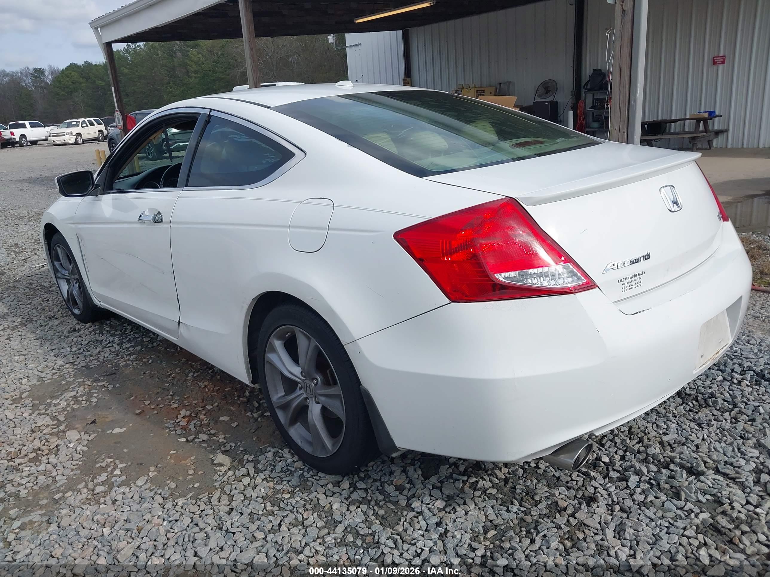 HONDA ACCORD image 3