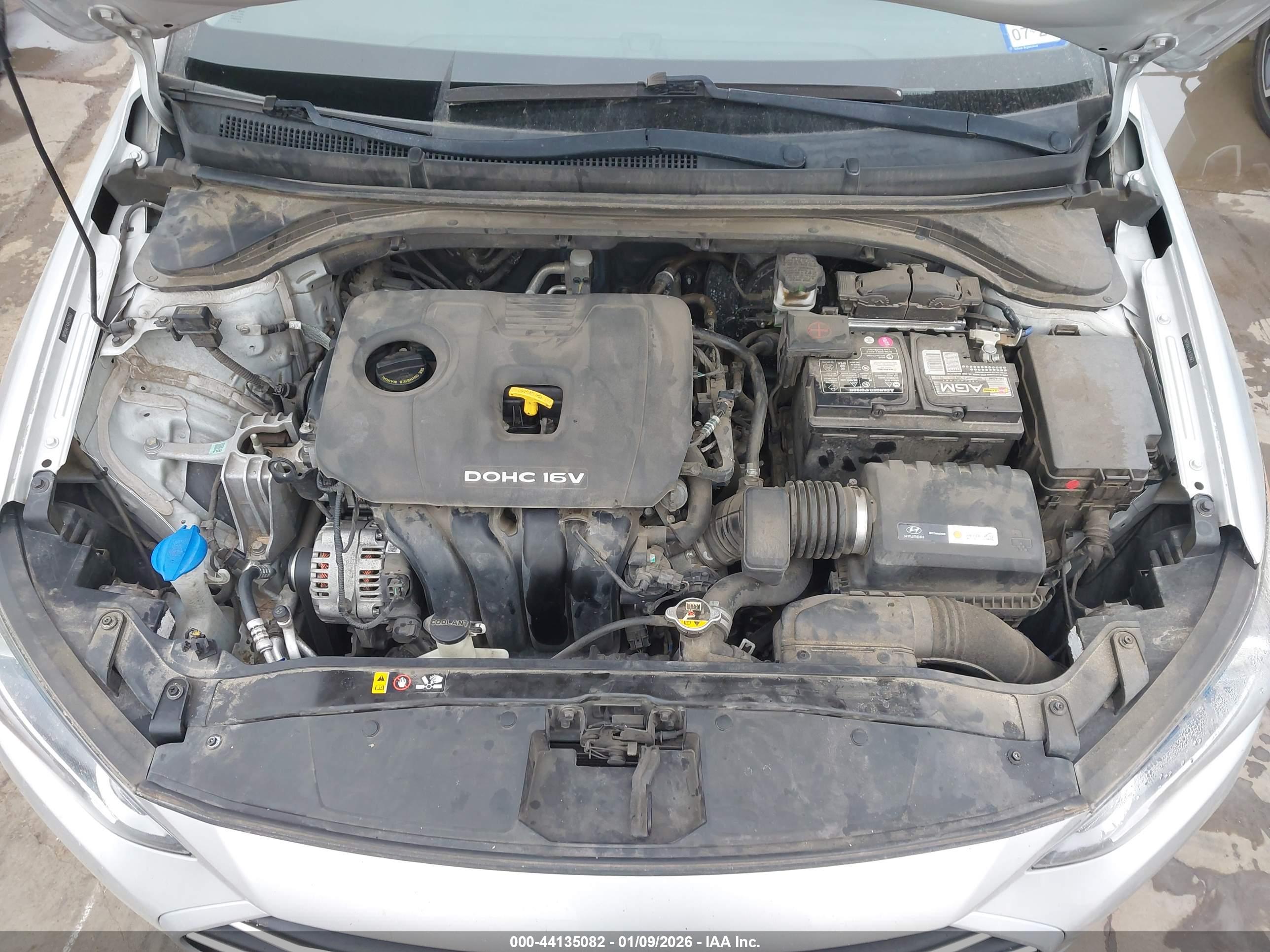 HYUNDAI ELANTRA image 10