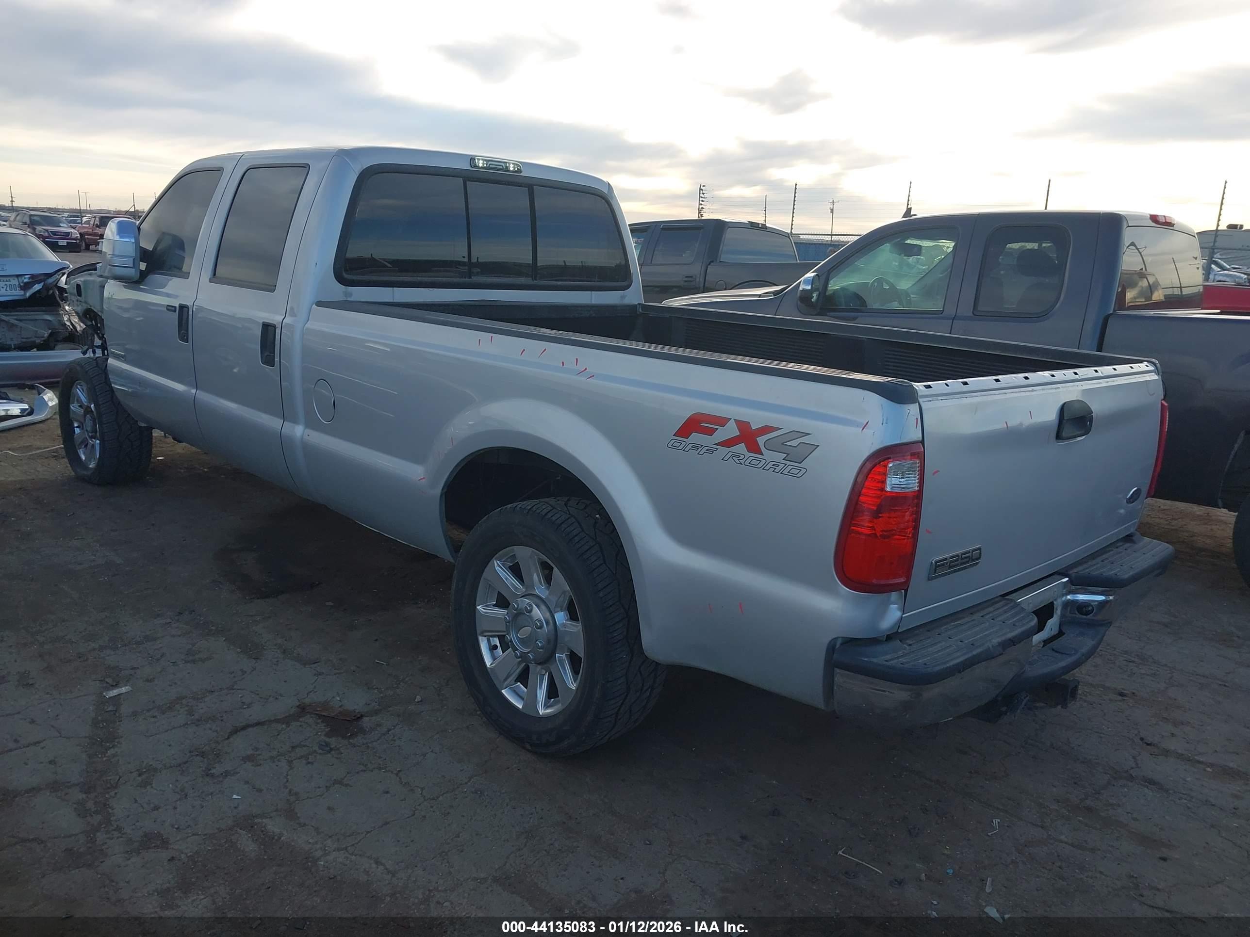 FORD F-250 image 3
