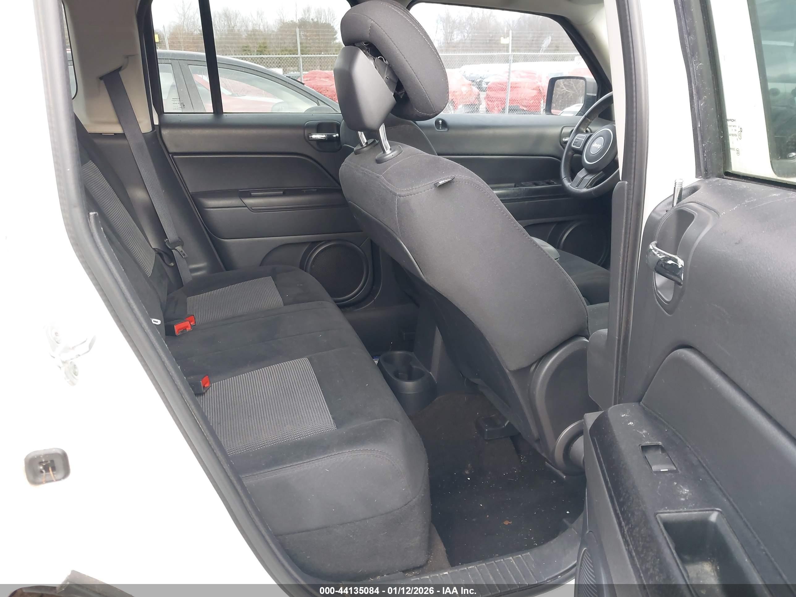 JEEP PATRIOT image 8