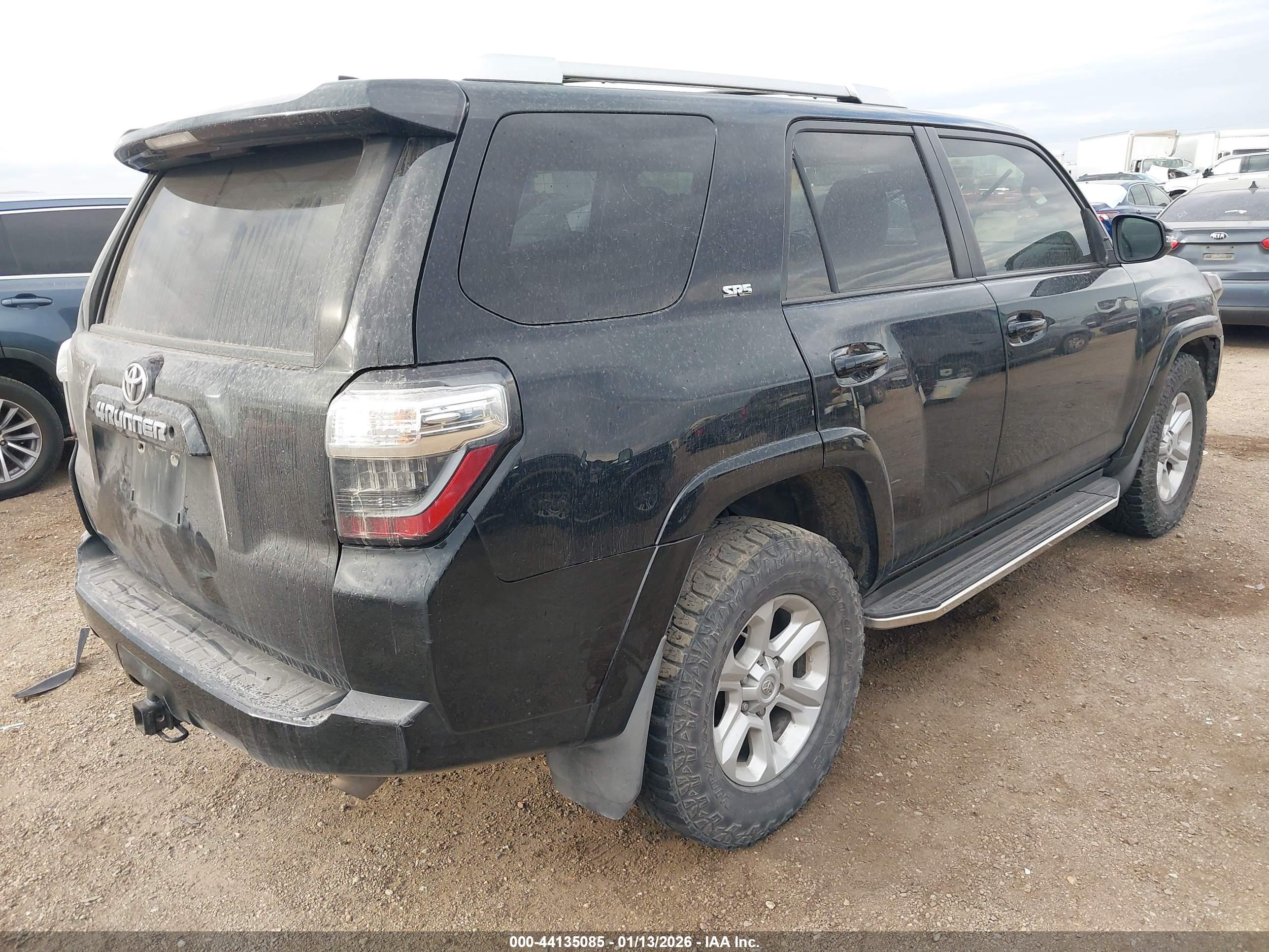 TOYOTA 4RUNNER image 4