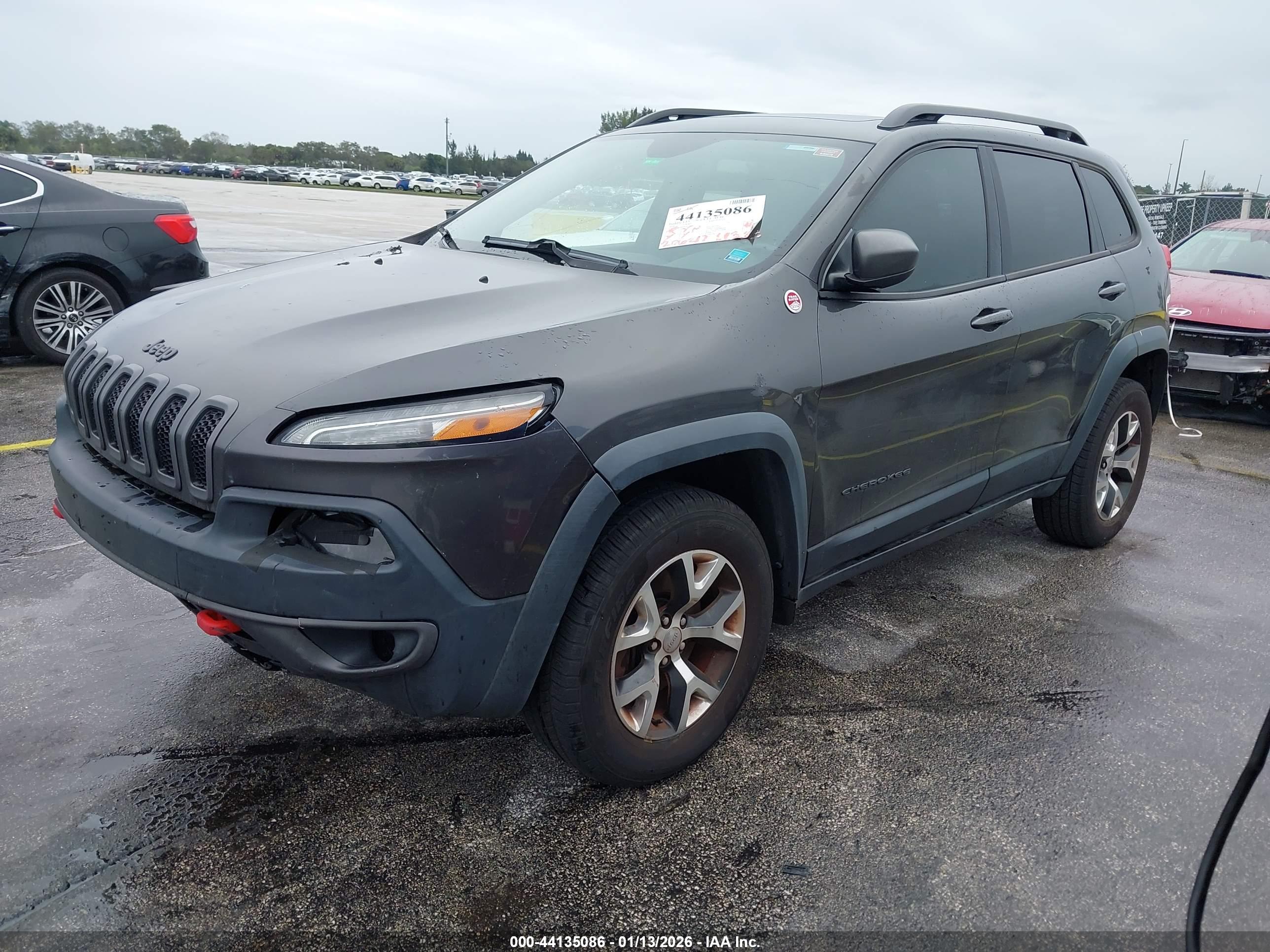 JEEP CHEROKEE image 2