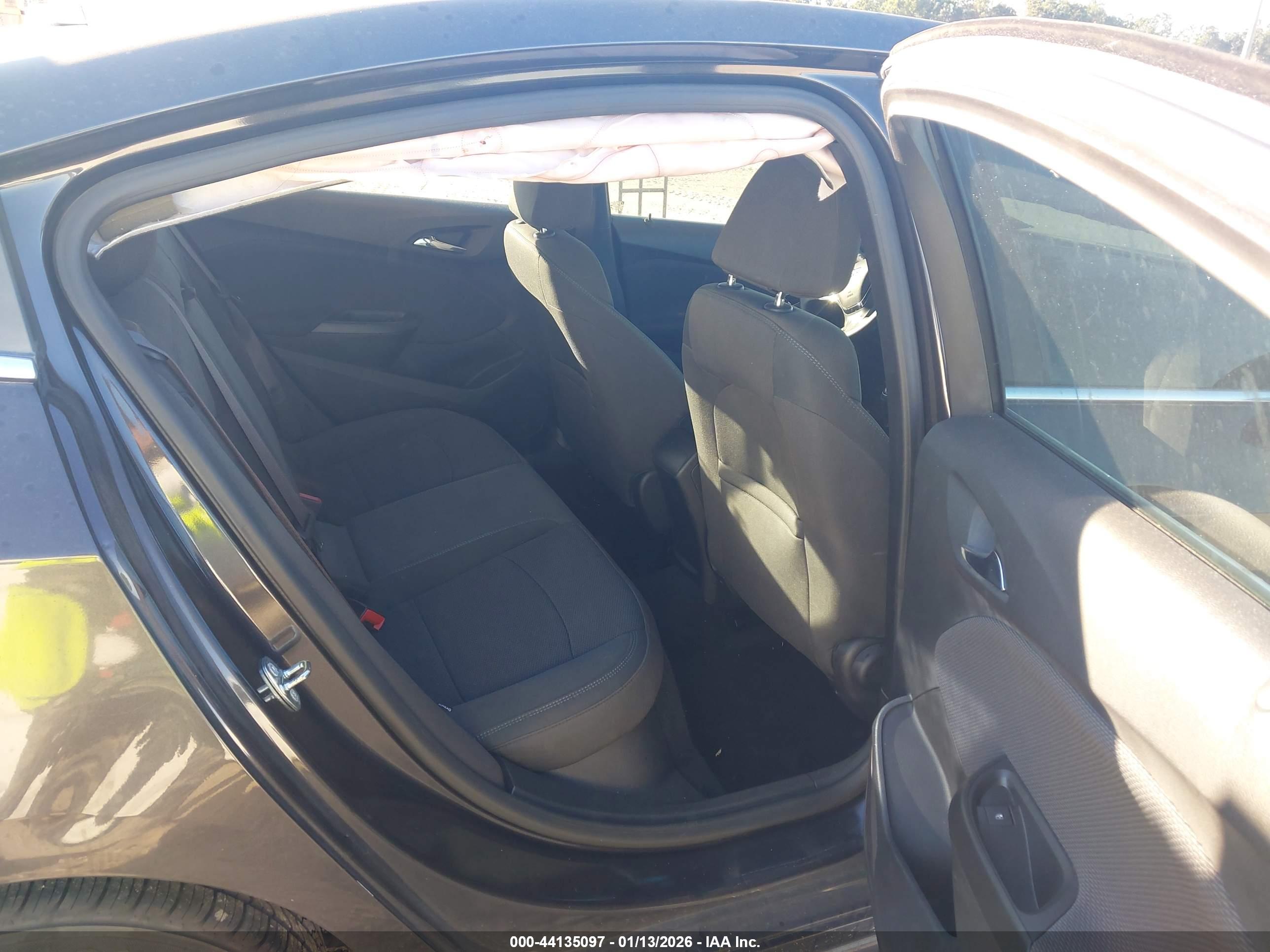 CHEVROLET CRUZE image 8
