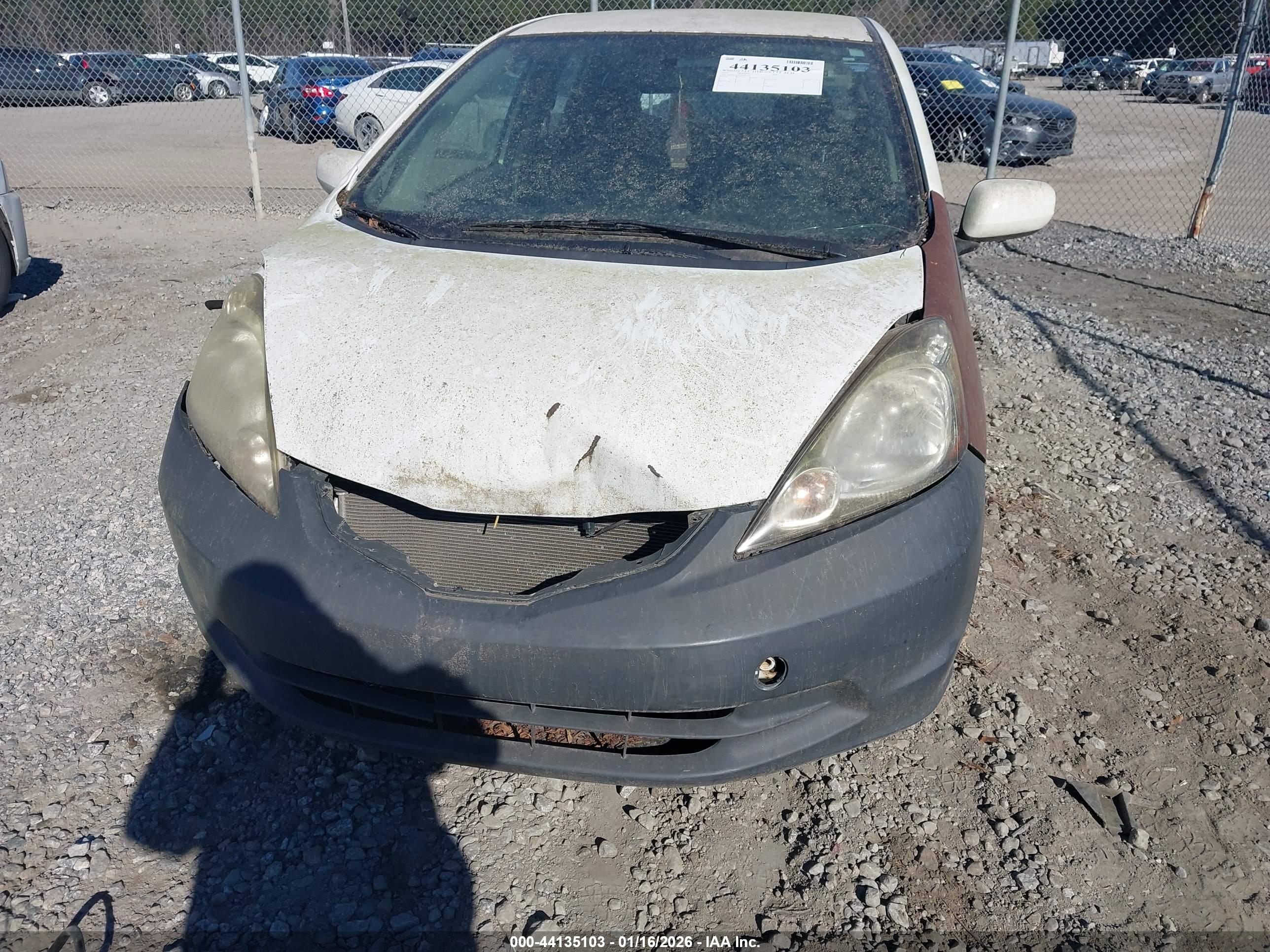HONDA FIT image 6