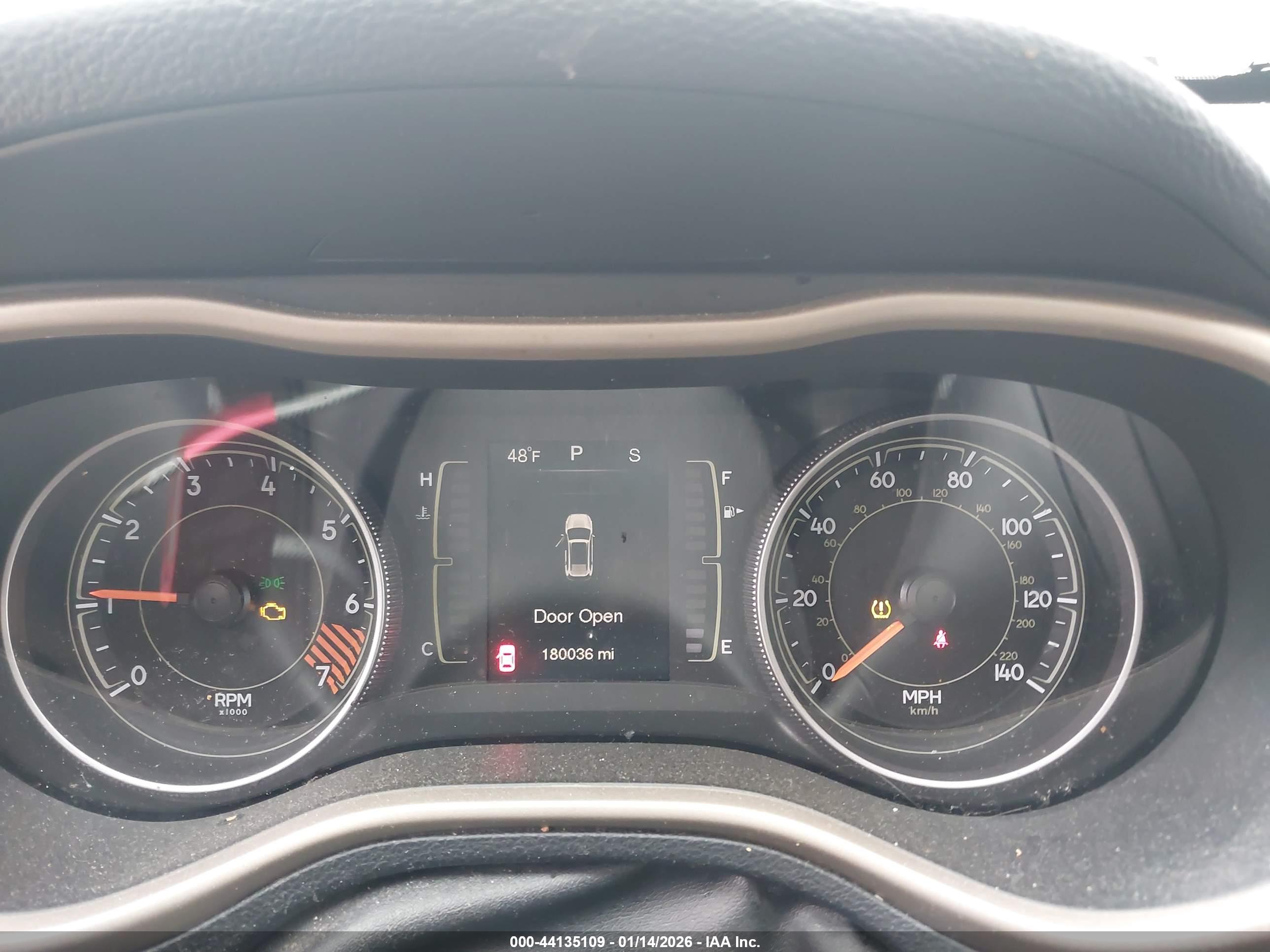 JEEP CHEROKEE image 7
