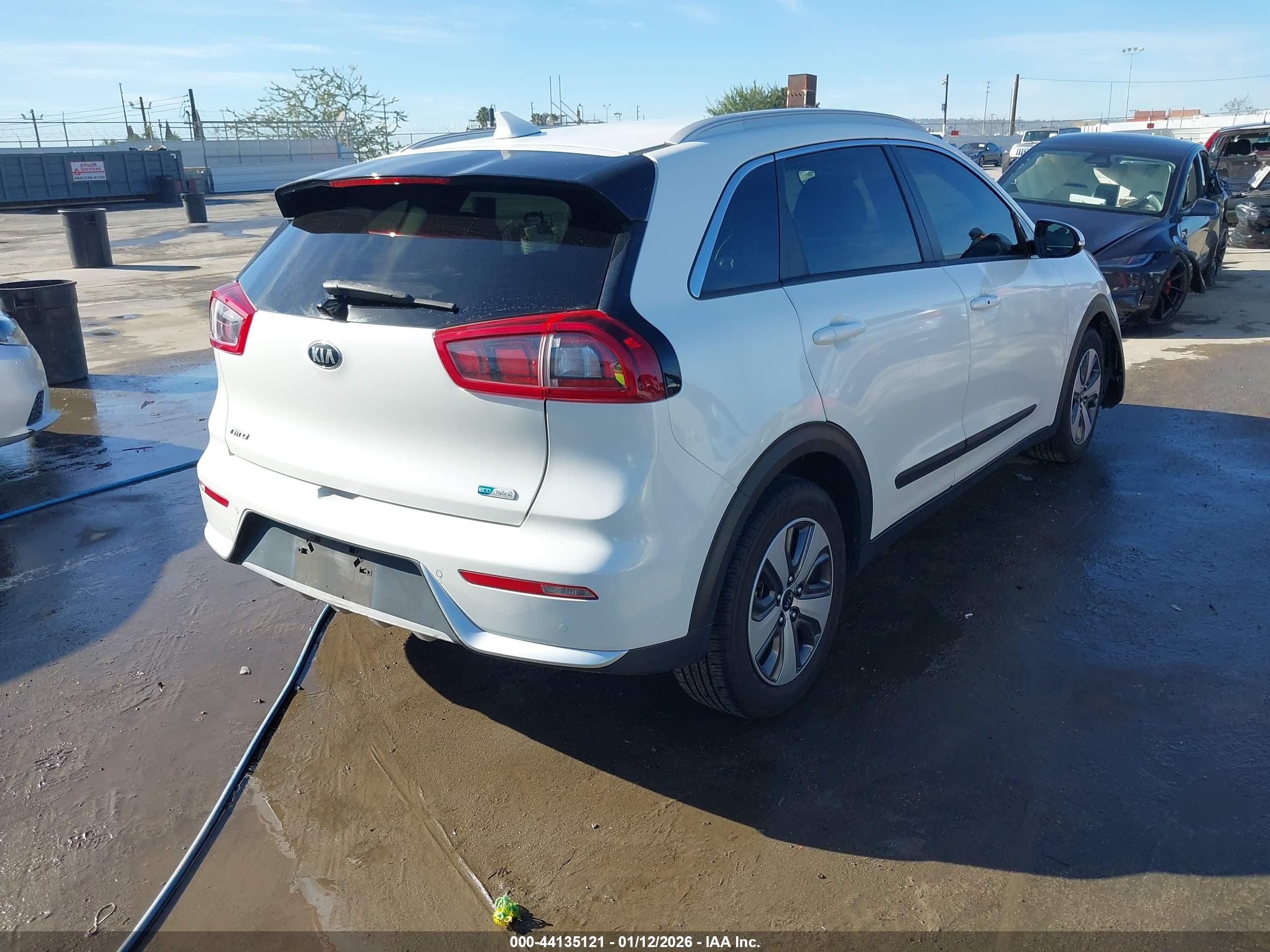 KIA NIRO image 4