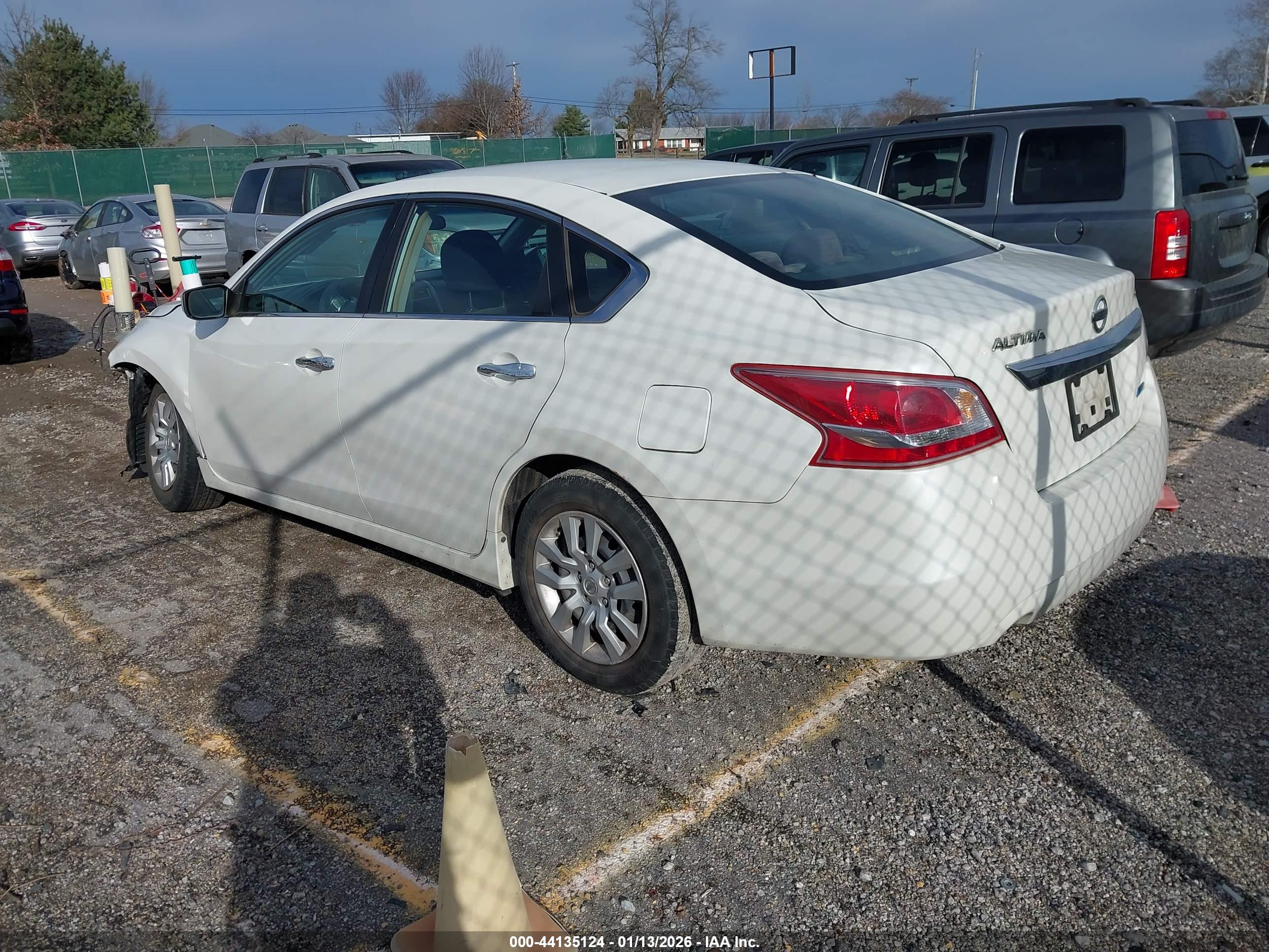NISSAN ALTIMA image 3