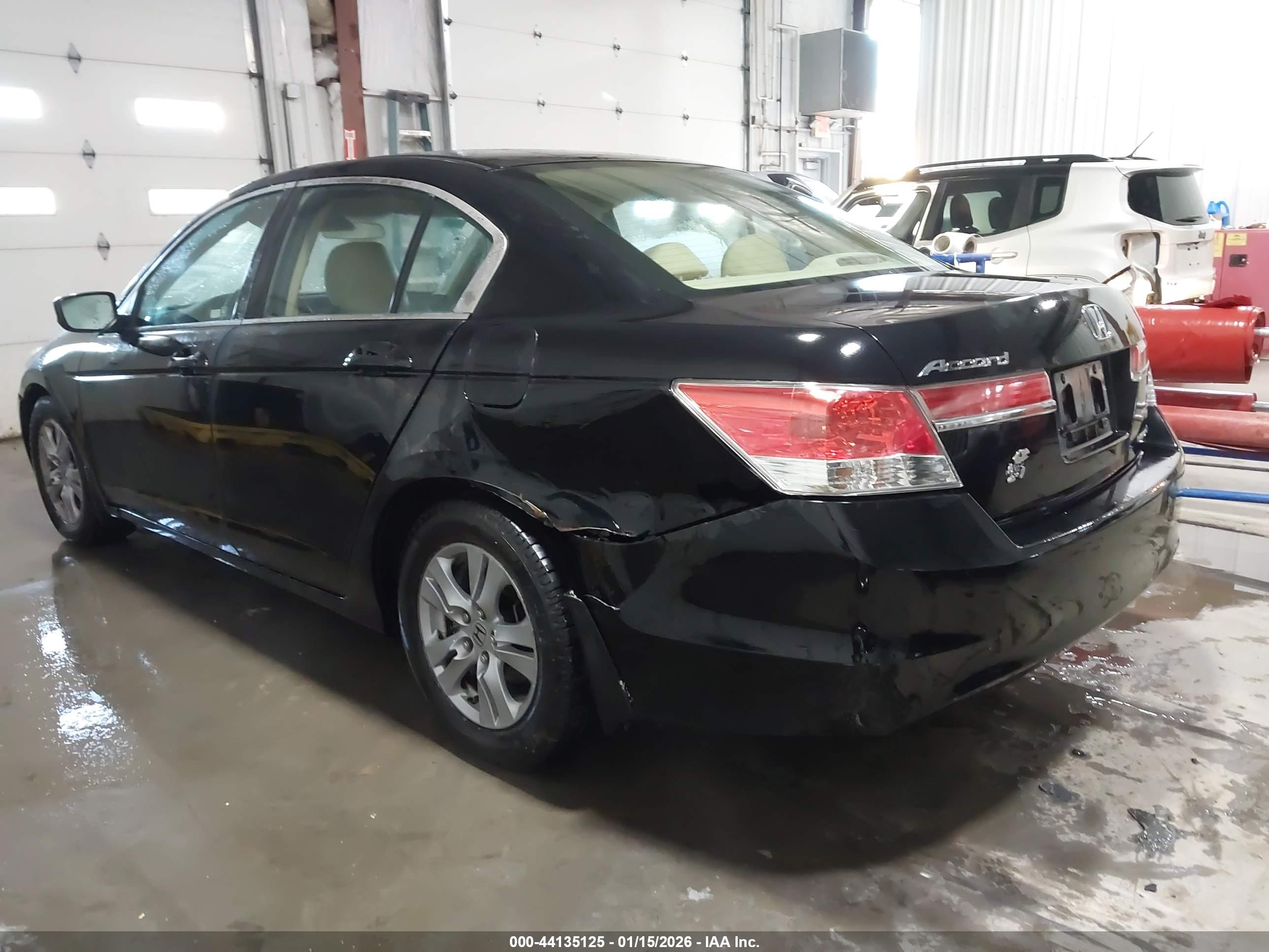 HONDA ACCORD image 3