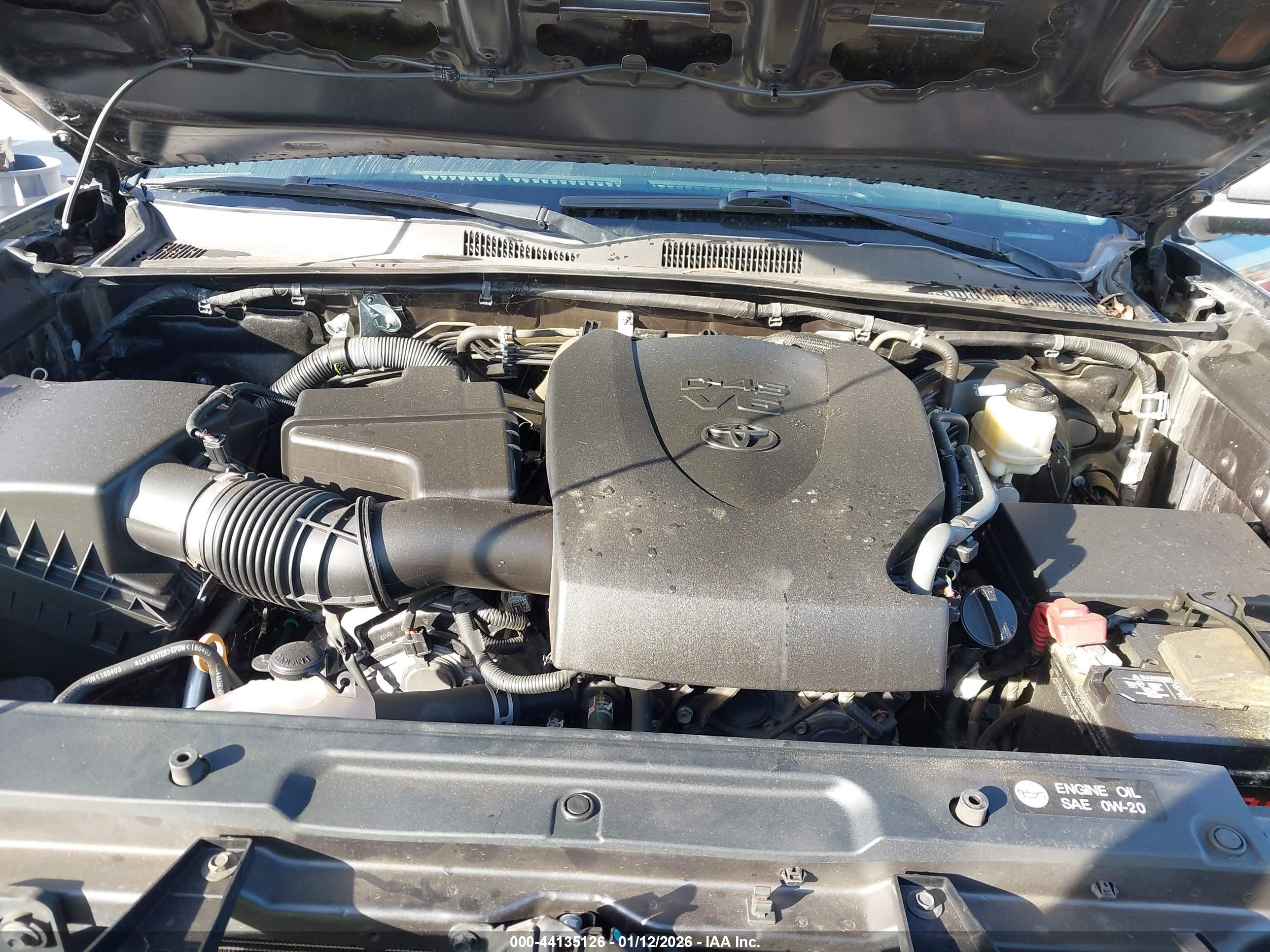 TOYOTA TACOMA image 10