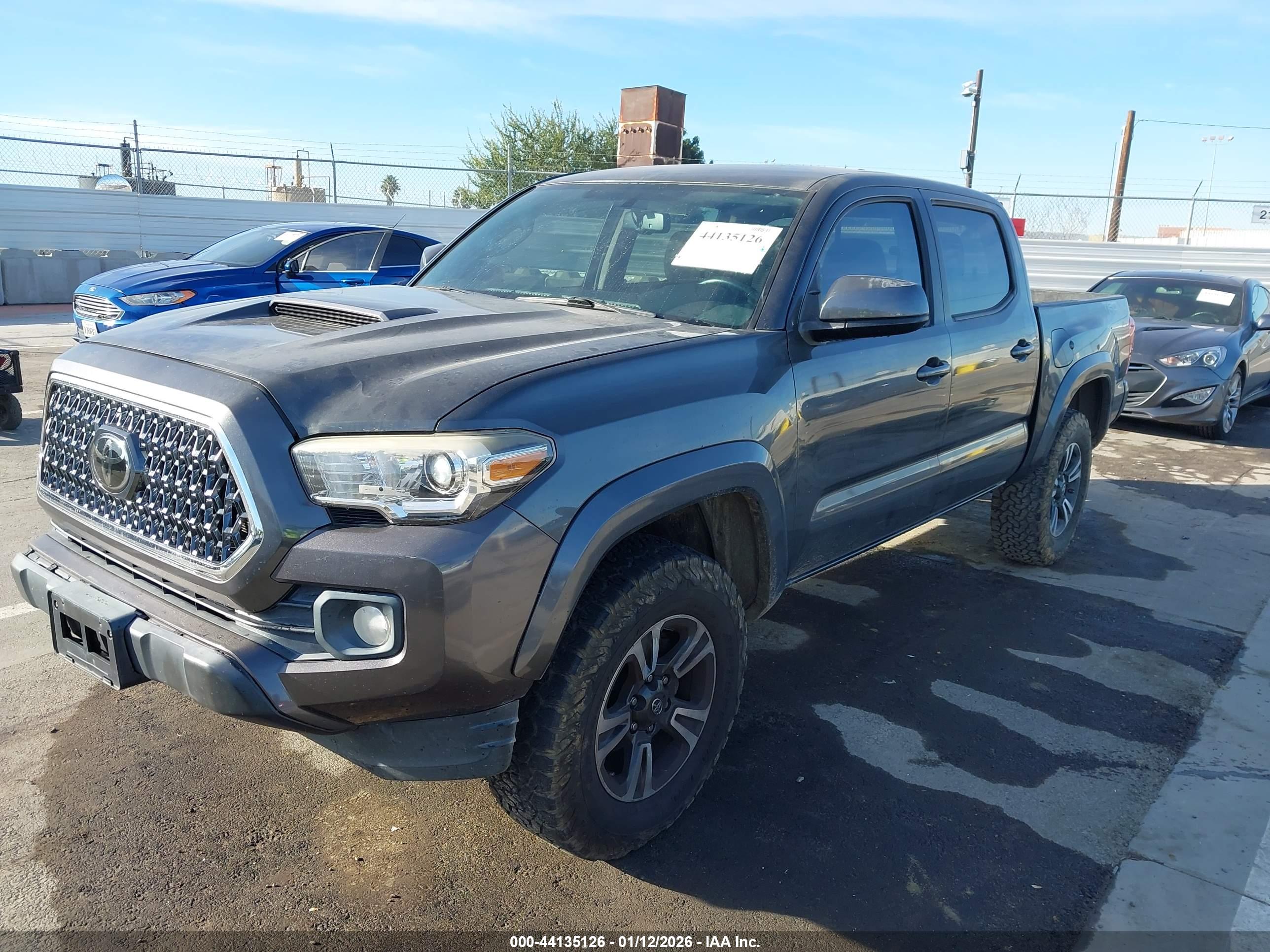 TOYOTA TACOMA image 2