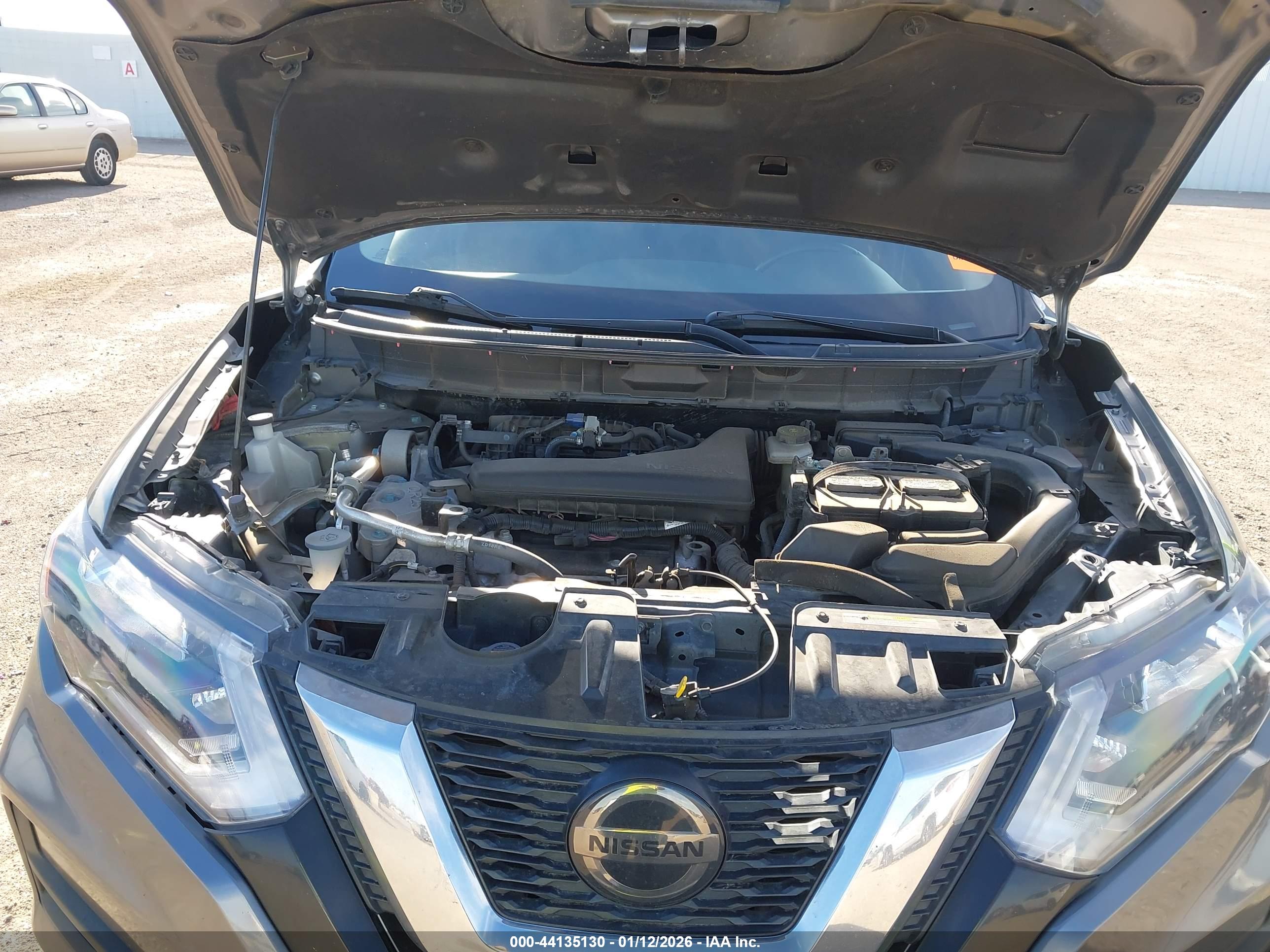NISSAN ROGUE image 10