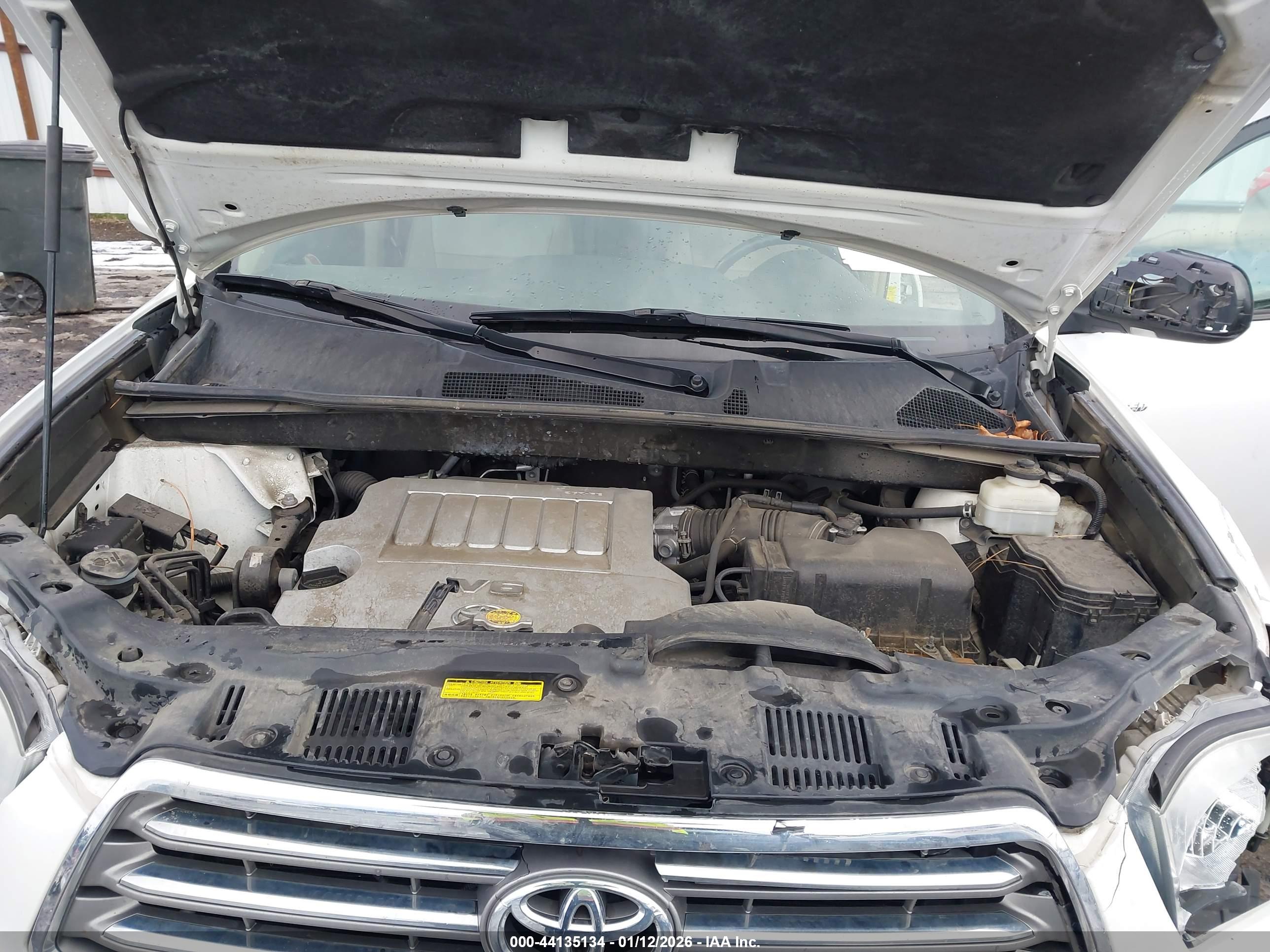 TOYOTA HIGHLANDER image 10