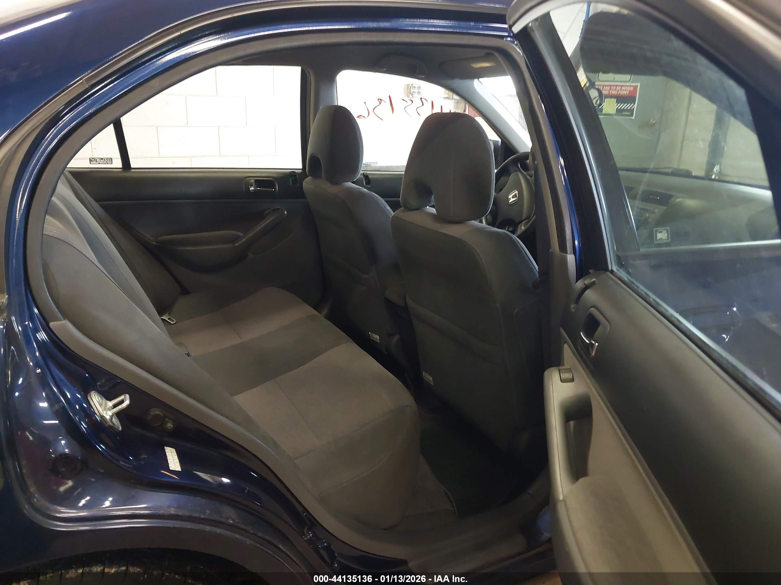 HONDA CIVIC image 8