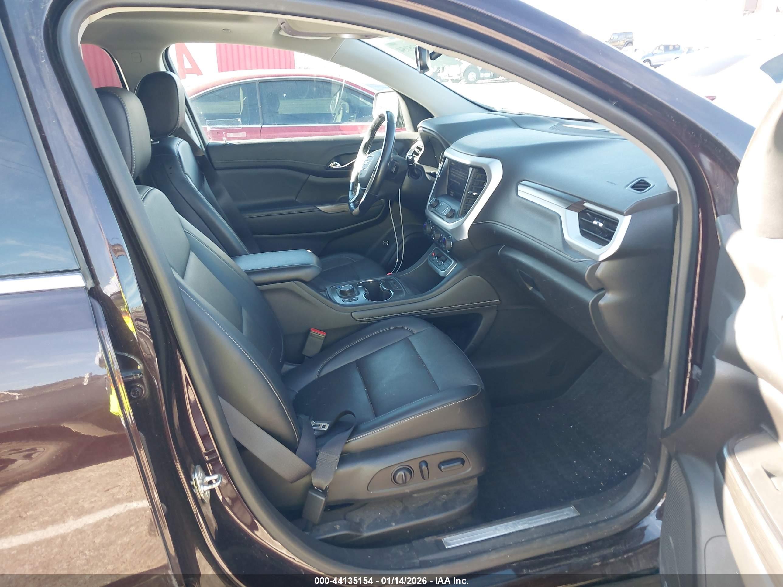 GMC ACADIA image 5