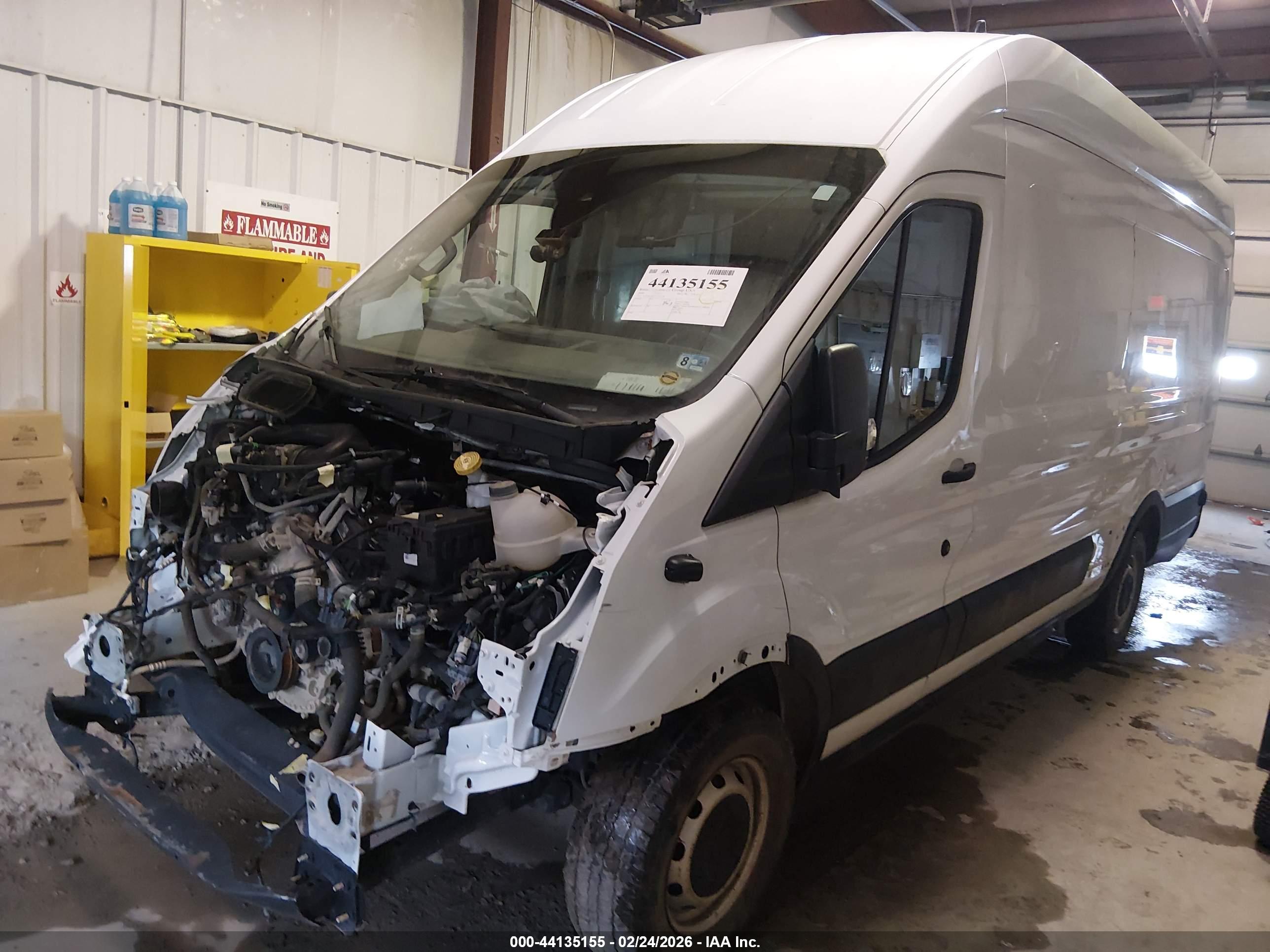 FORD TRANSIT-350 image 2